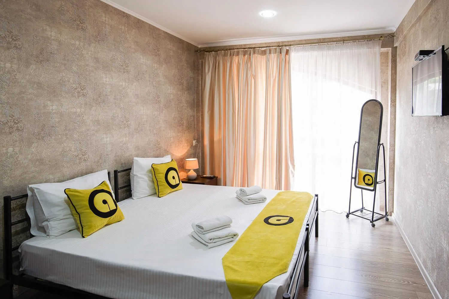 Bed in Hotel Aira Plaza