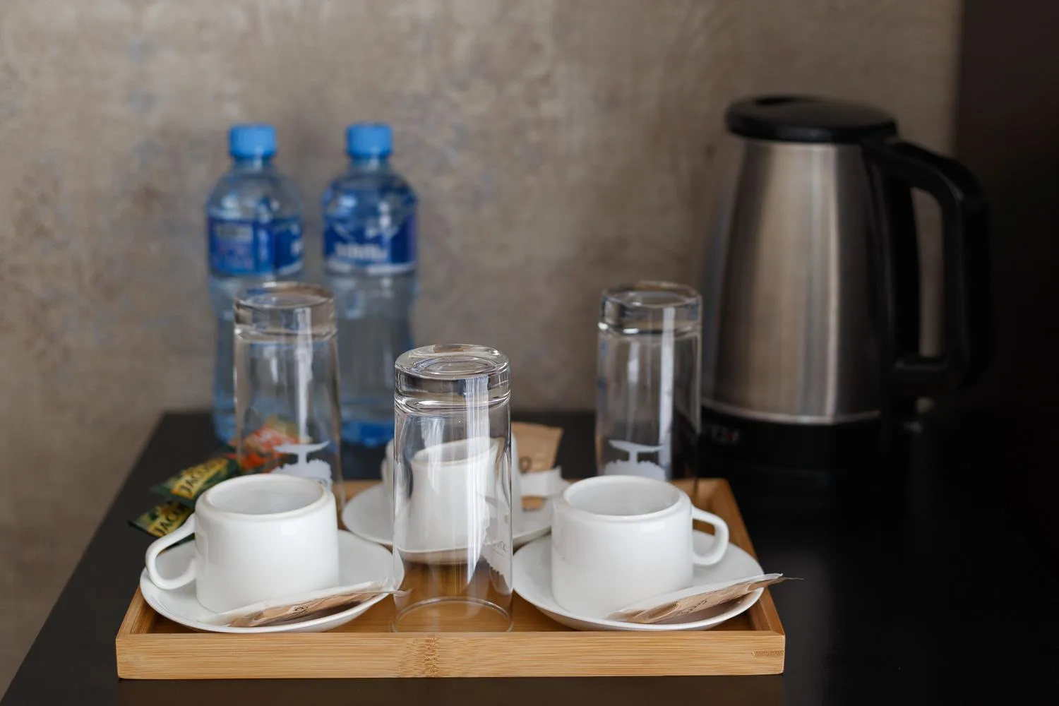 Coffee/tea facilities in Hotel Aira Plaza