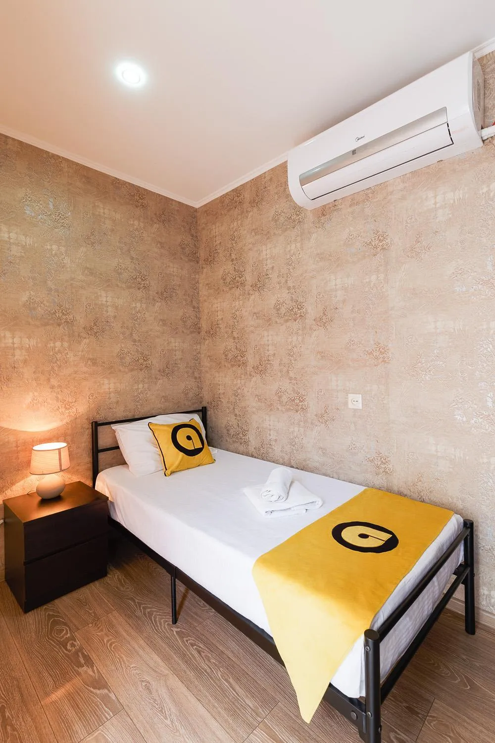 Bed in Hotel Aira Plaza