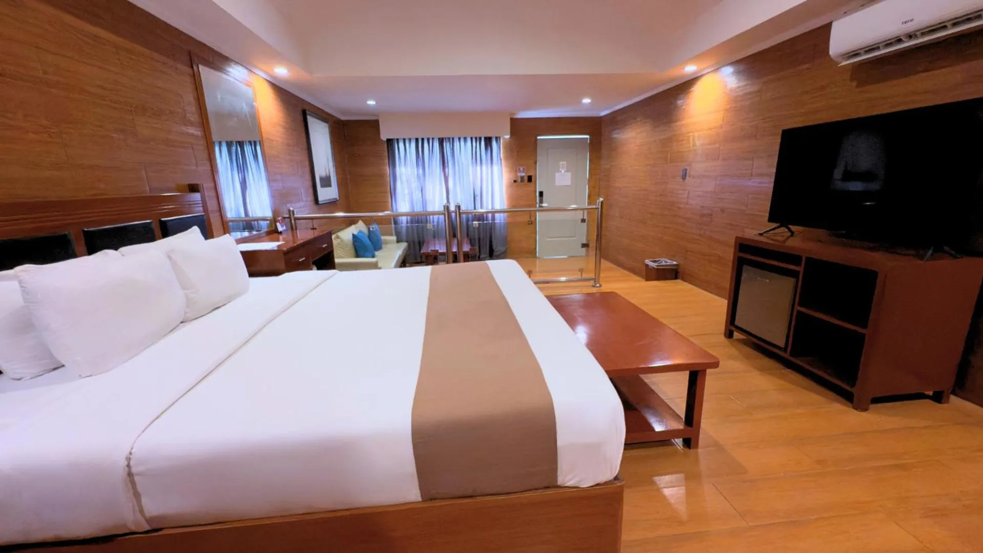 Photo of the whole room, Bed in Whiterock Beach Hotel and Waterpark