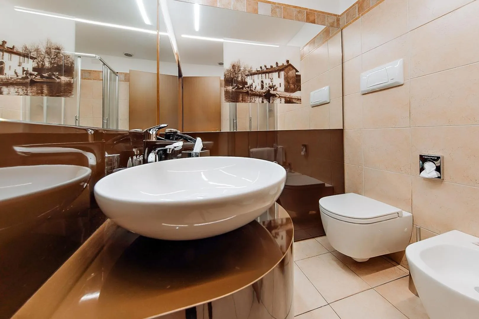 Bathroom in Excel Hotel Naviglio - Ca'Bianca