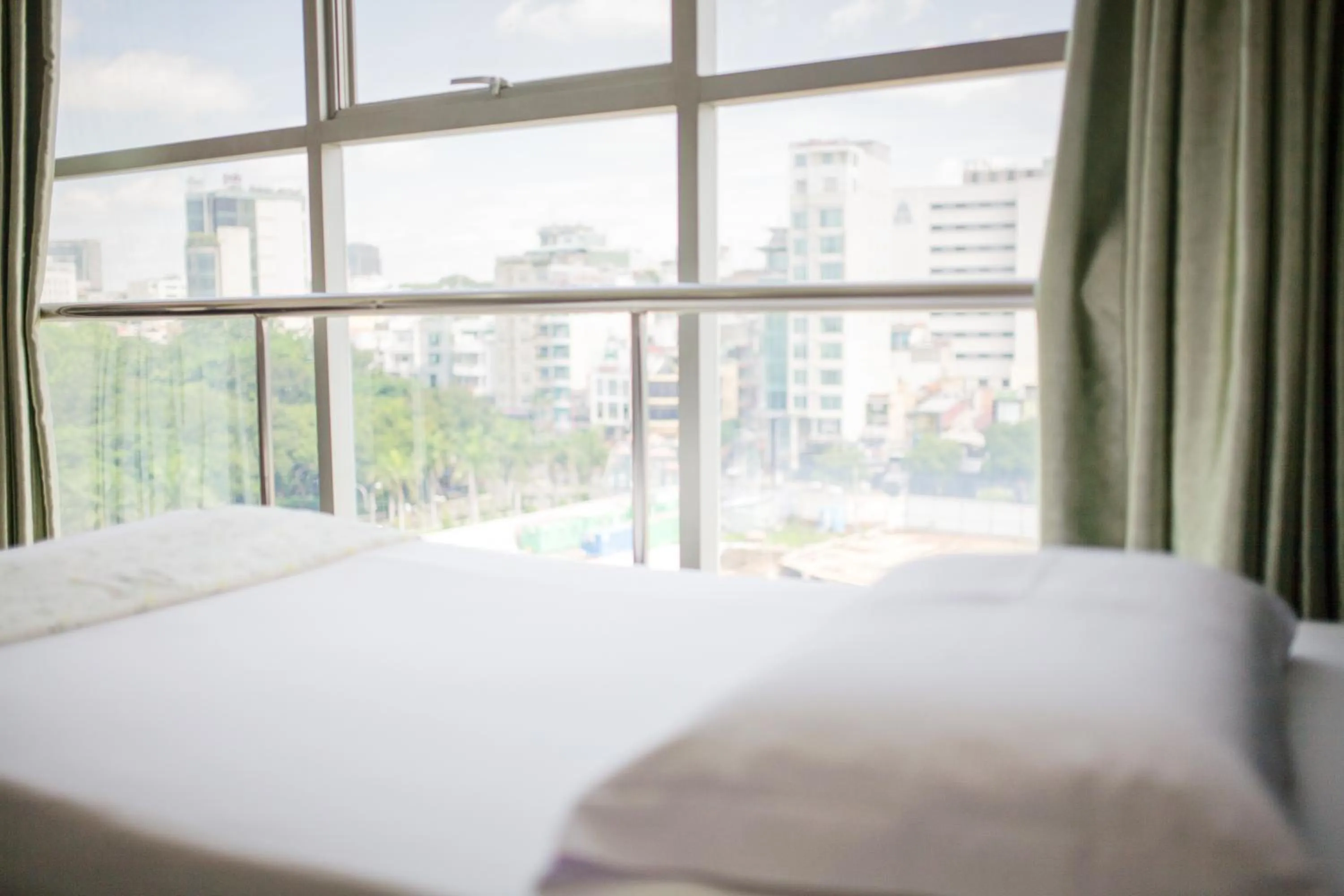 Bedroom, Bed in Kim Khoi Hotel