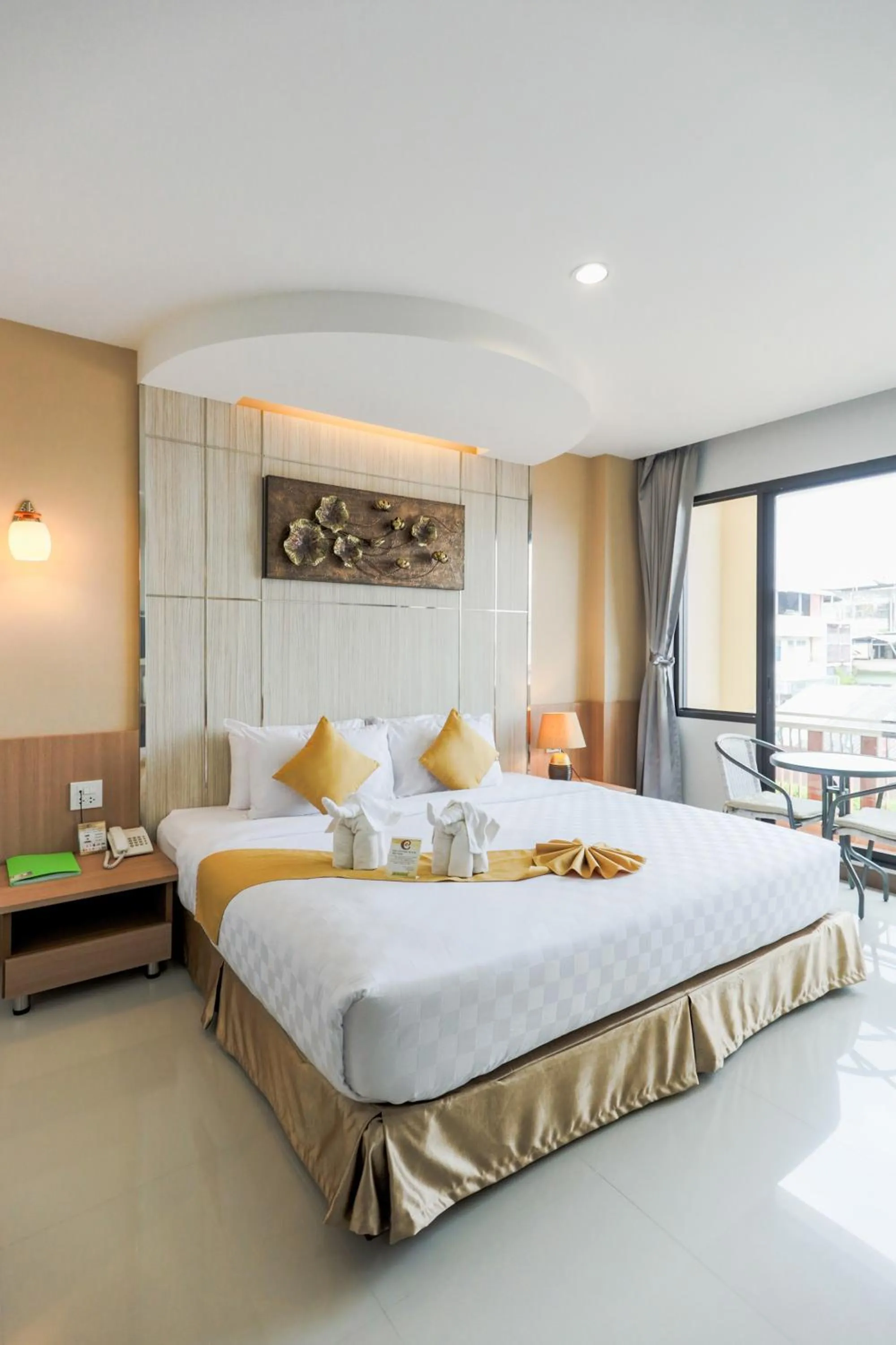Bed in The Centris Hotel Phatthalung