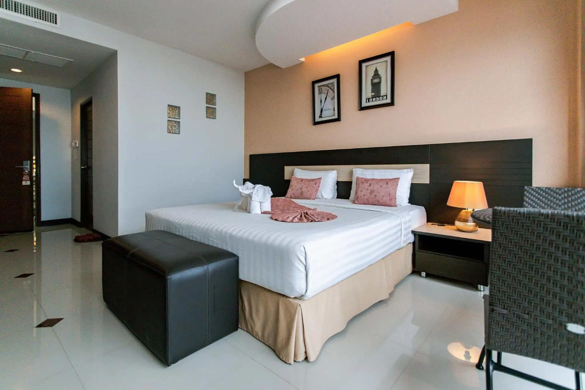 Bed in The Centris Hotel Phatthalung