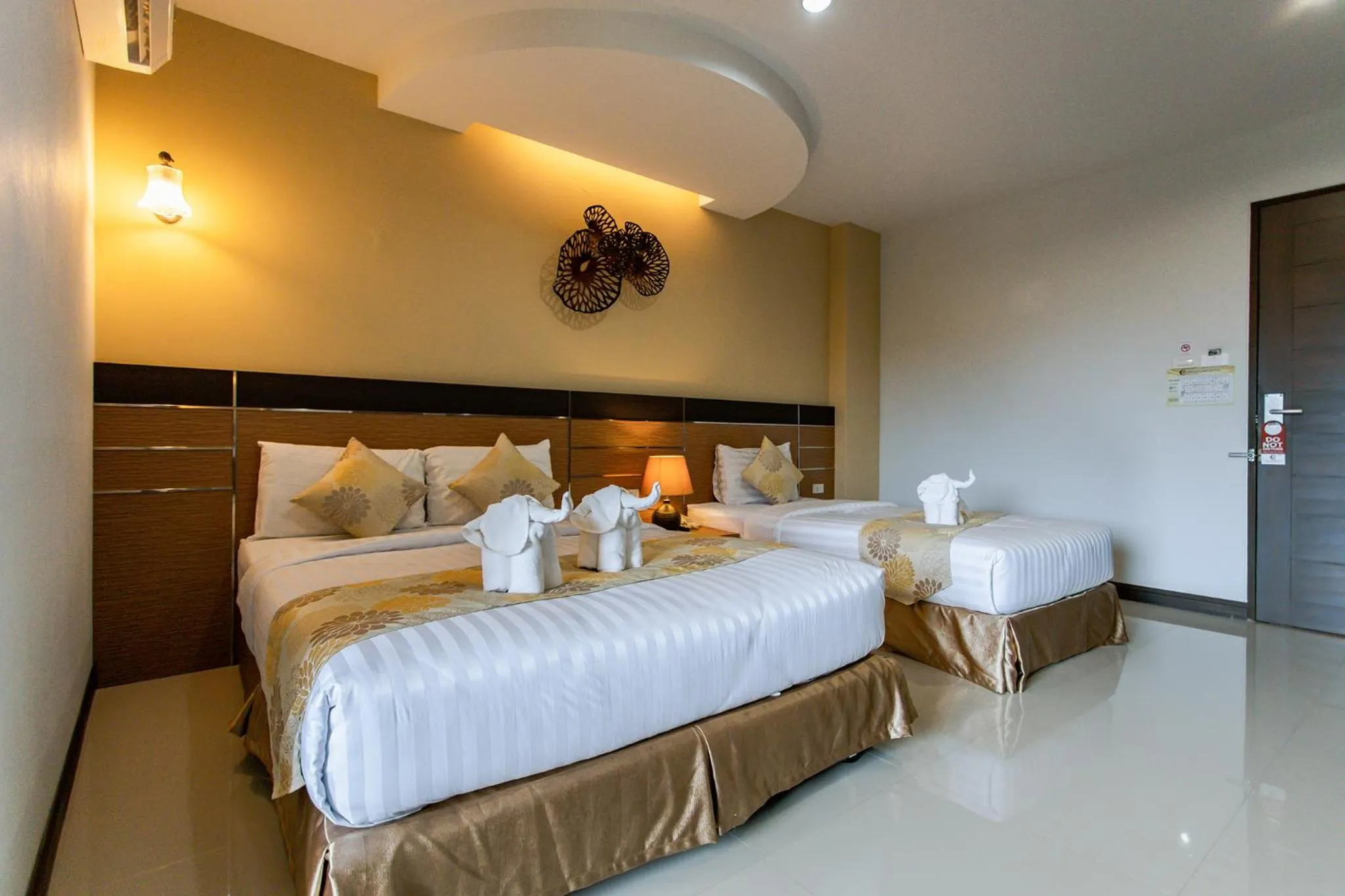 Bed in The Centris Hotel Phatthalung
