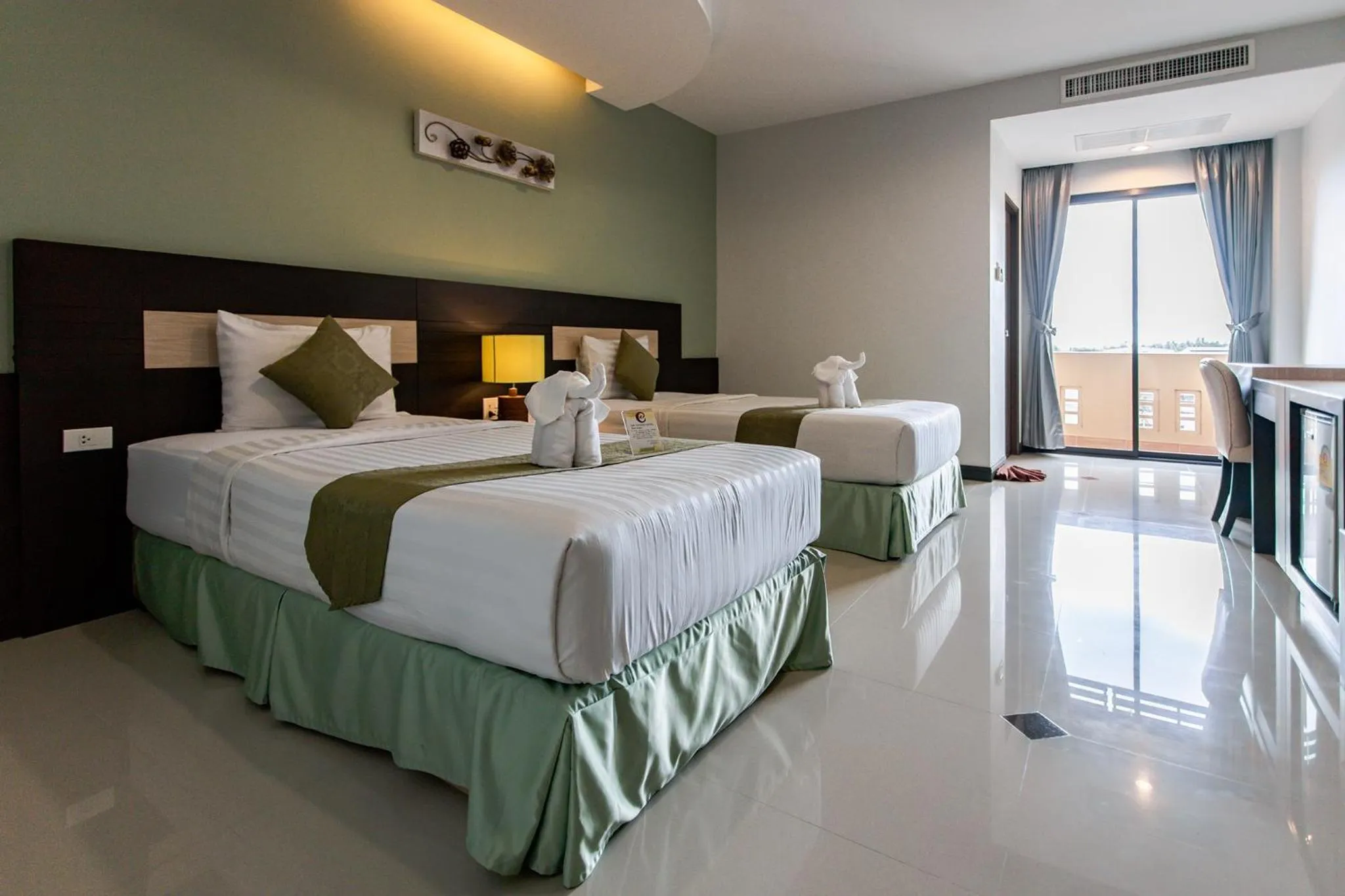 Bed in The Centris Hotel Phatthalung