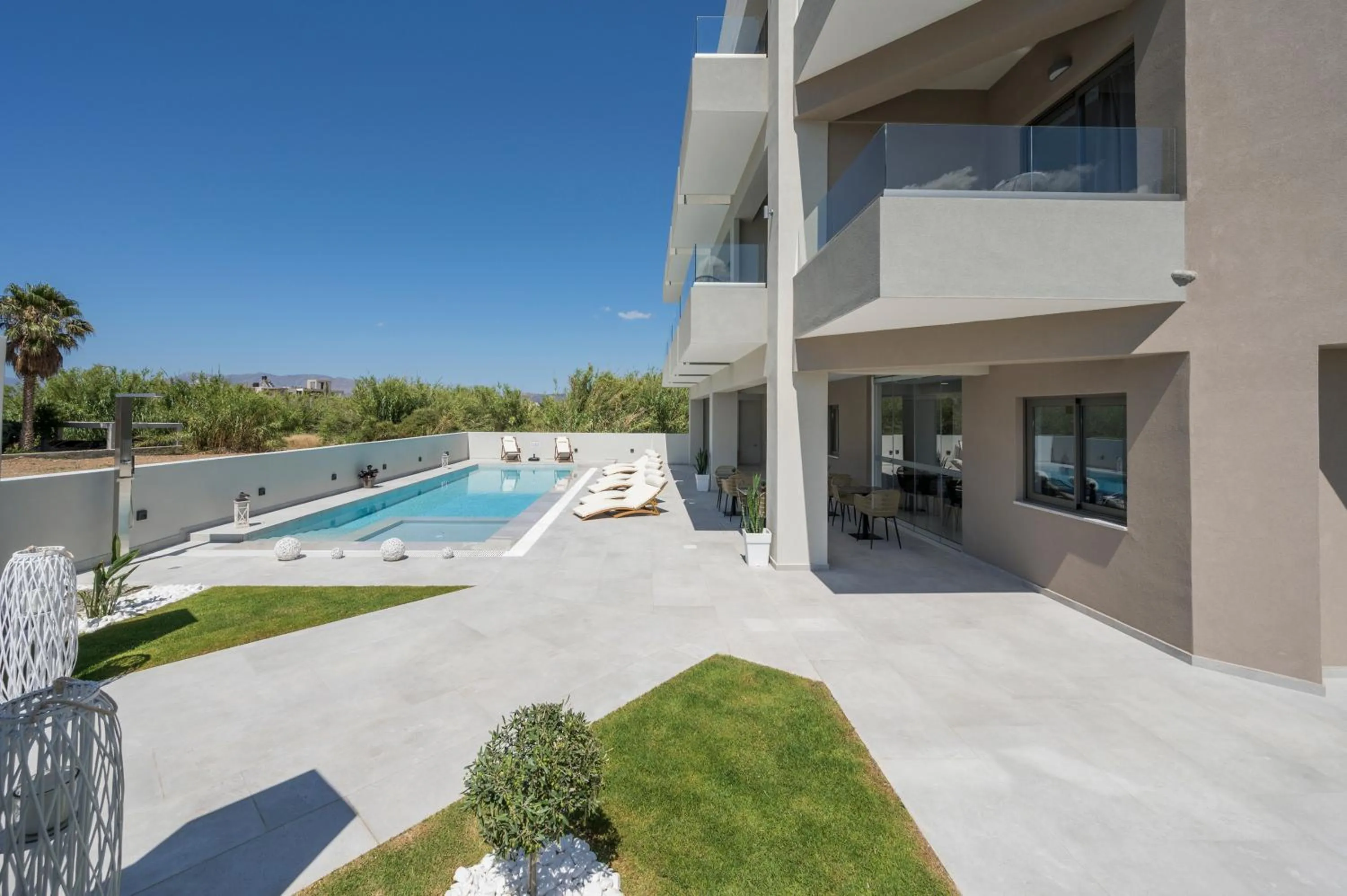 Property building in Kallistefan