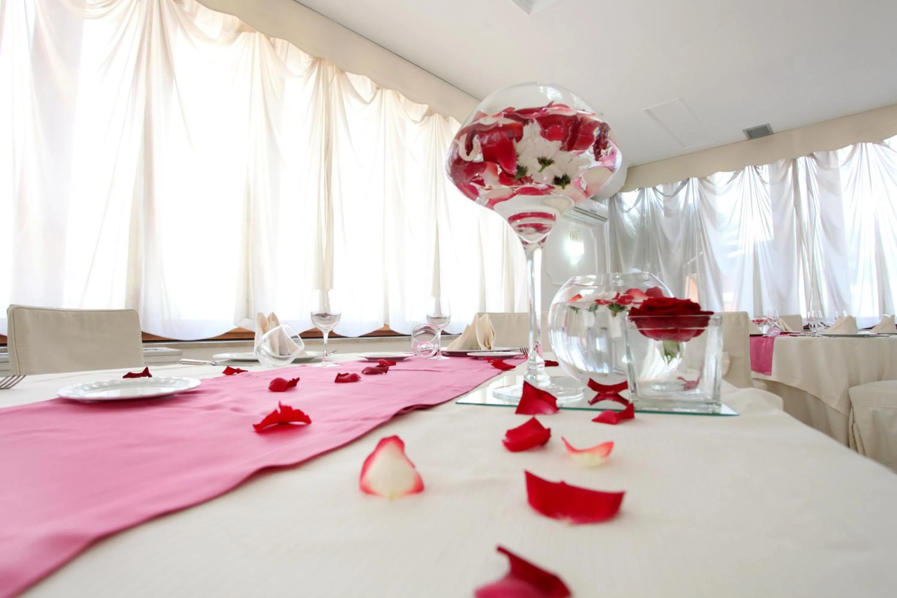 Restaurant/places to eat in Belsito Hotel