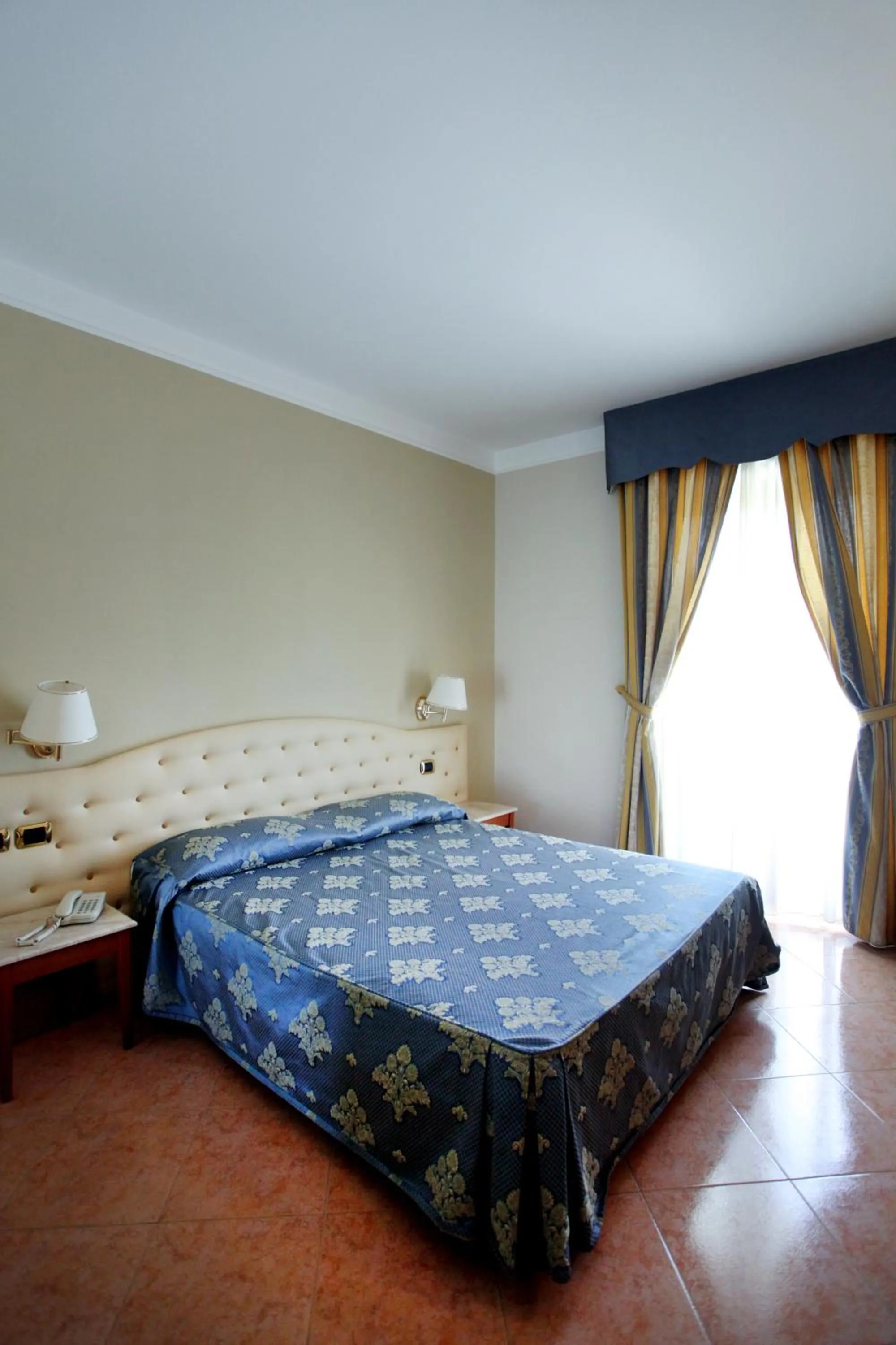 Photo of the whole room, Bed in Belsito Hotel