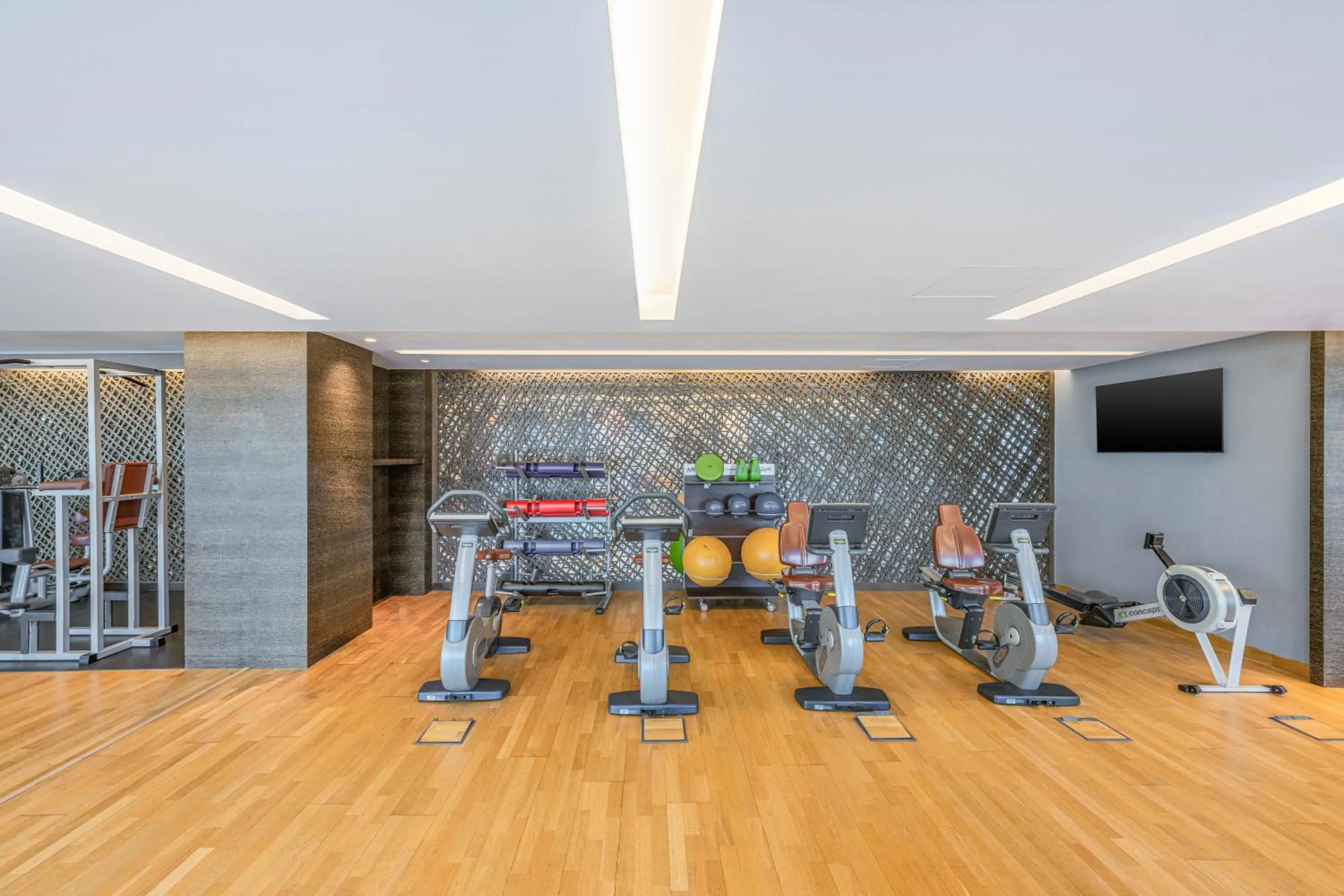 Fitness centre/facilities in Four Points by Sheraton Al Ain