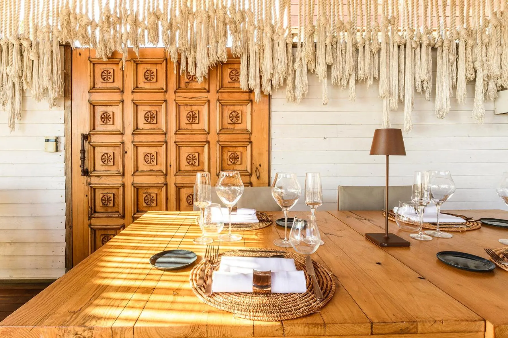 Restaurant/places to eat in Cumeja Beach Club & Hotel