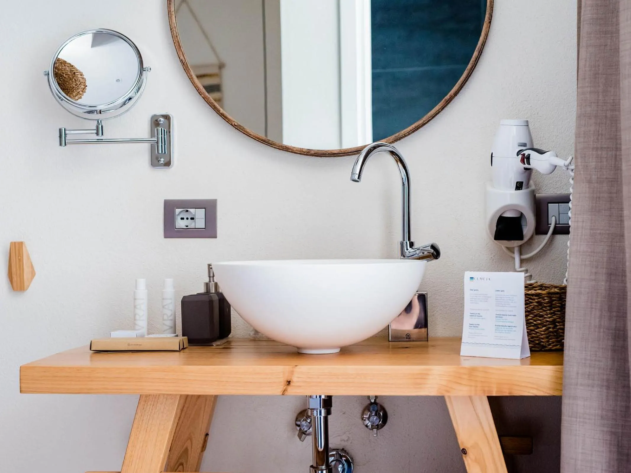 Bathroom in Cumeja Beach Club & Hotel