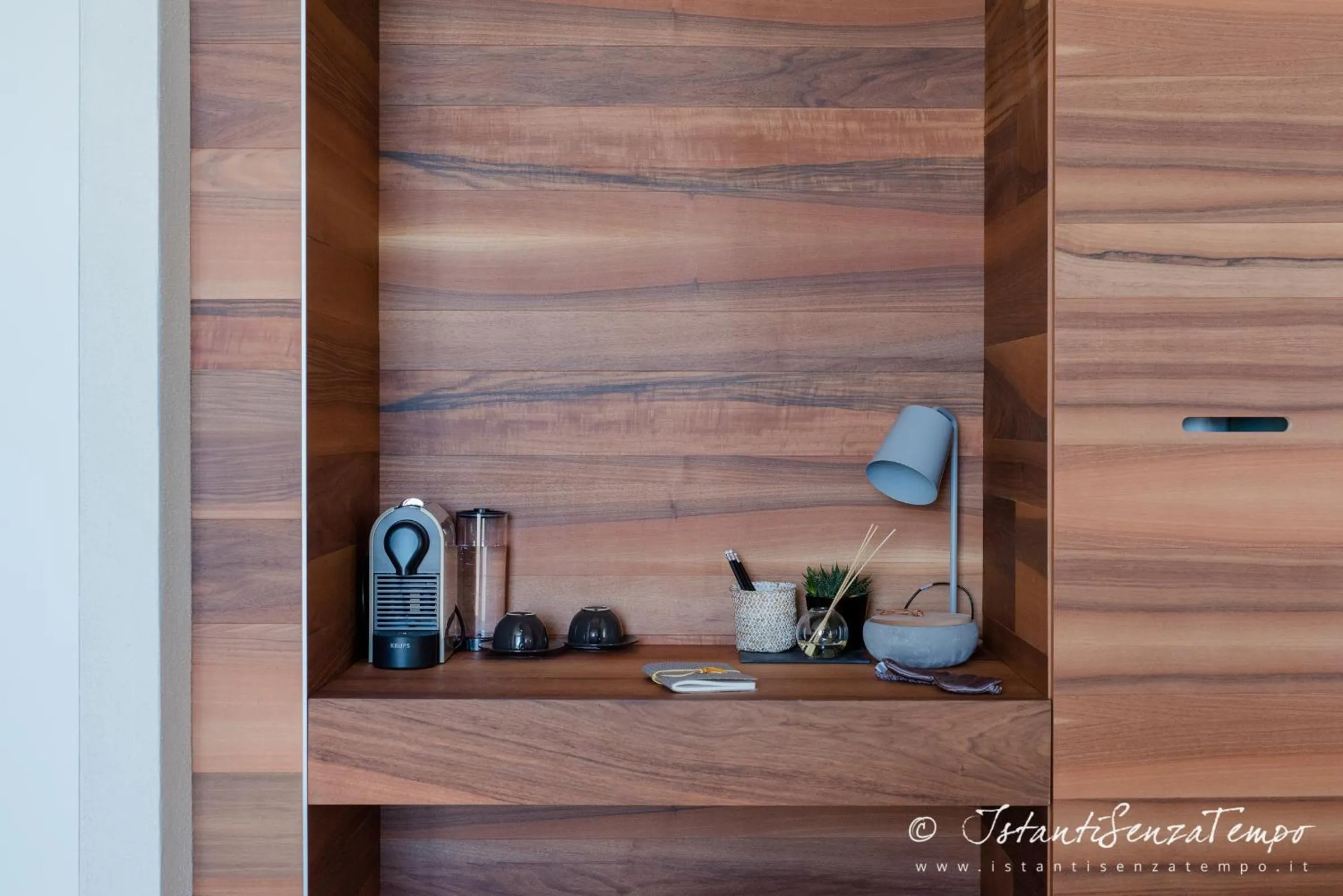 Coffee/tea facilities in Cumeja Beach Club & Hotel