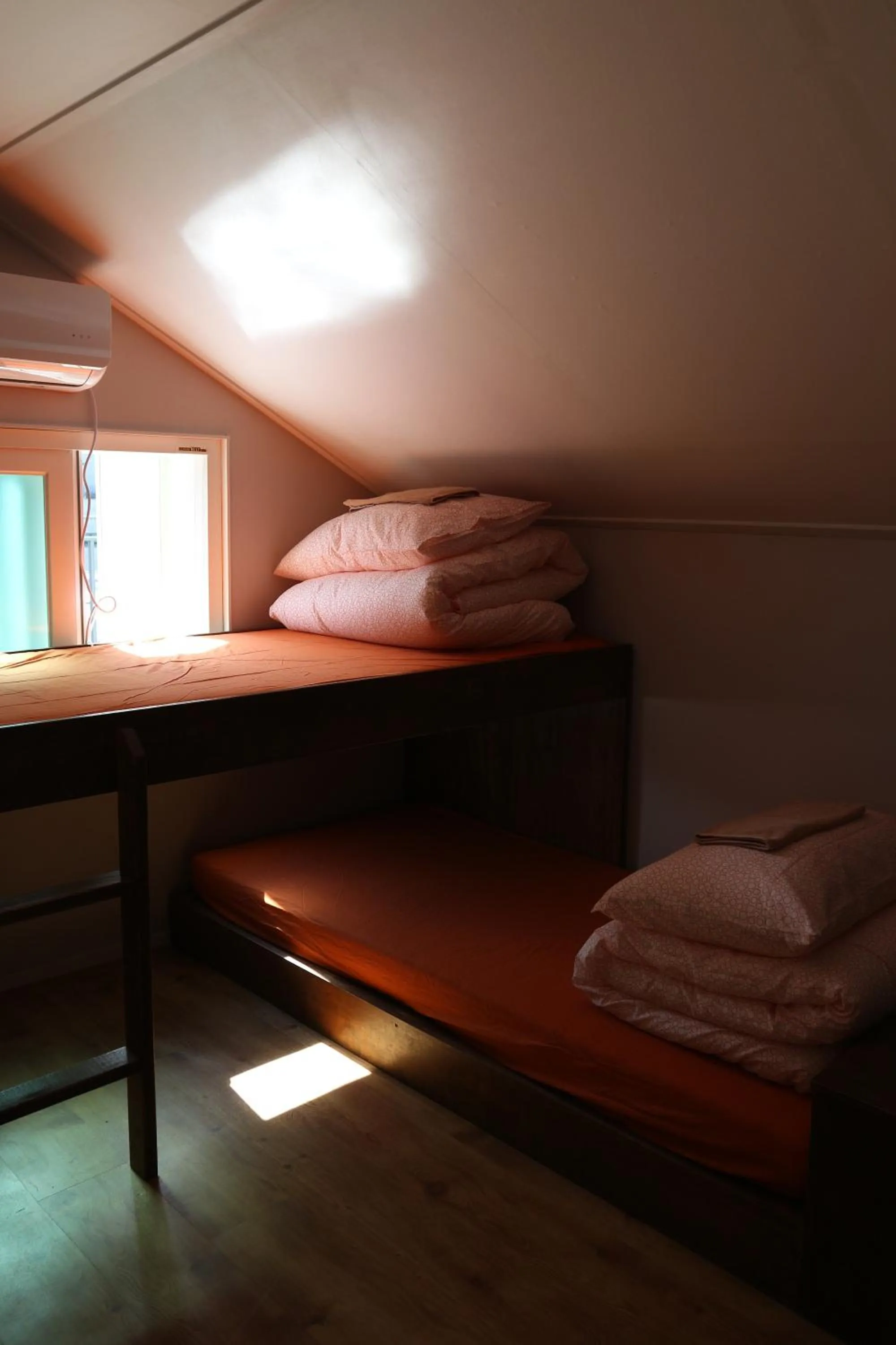 Bed in Zzzip Guesthouse in Hongdae