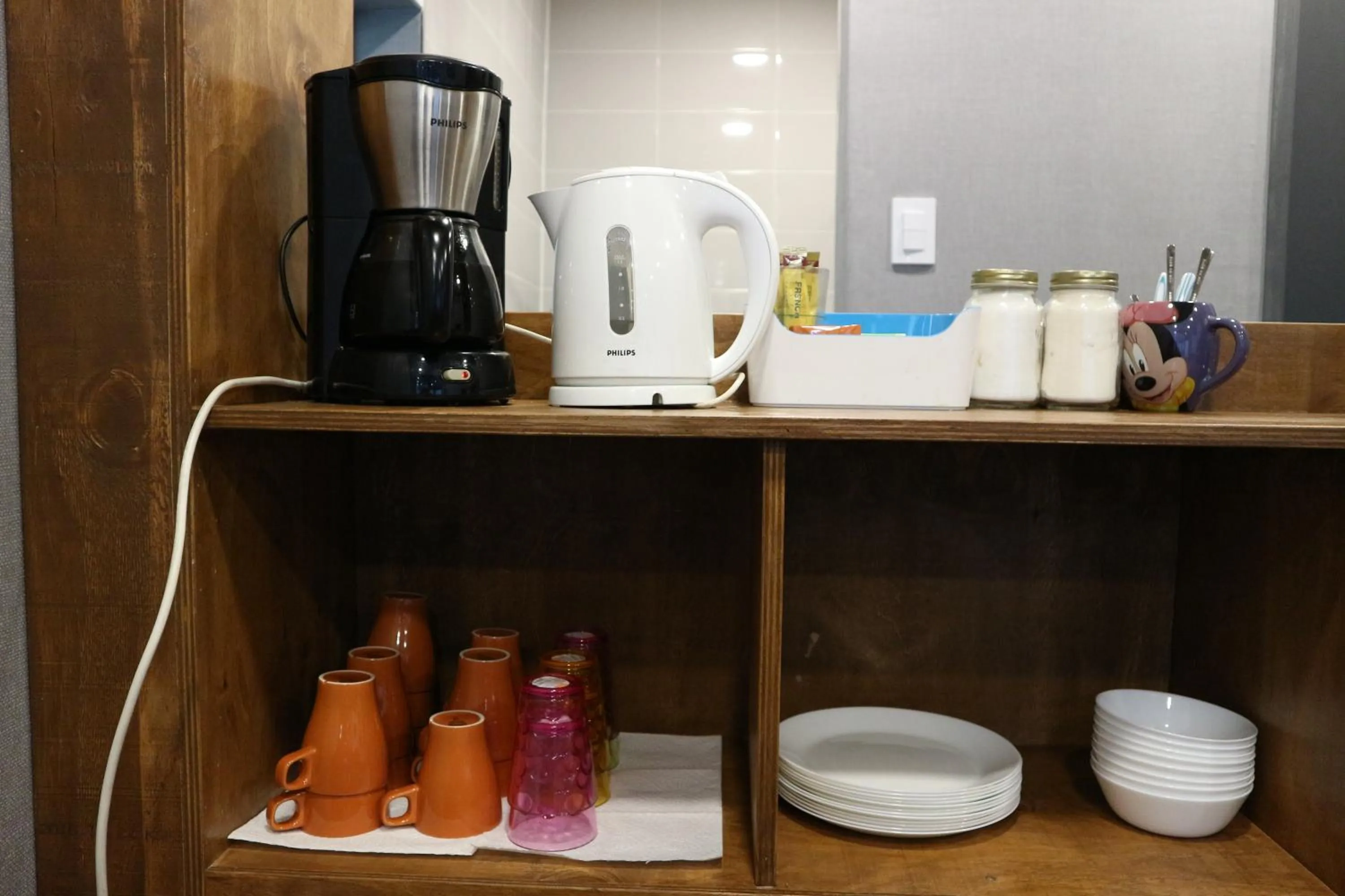 Communal lounge/ TV room in Zzzip Guesthouse in Hongdae