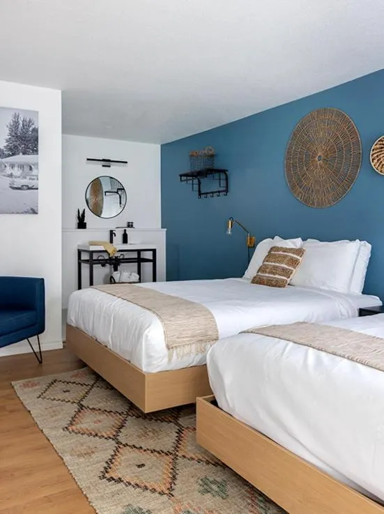 Bed in Kettle Valley Beach Resort