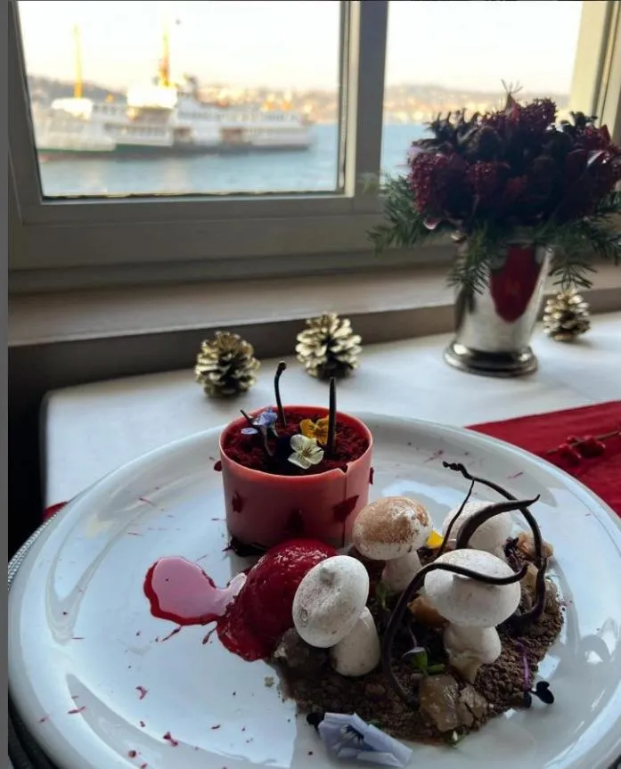 Restaurant/places to eat in A'jia Hotel