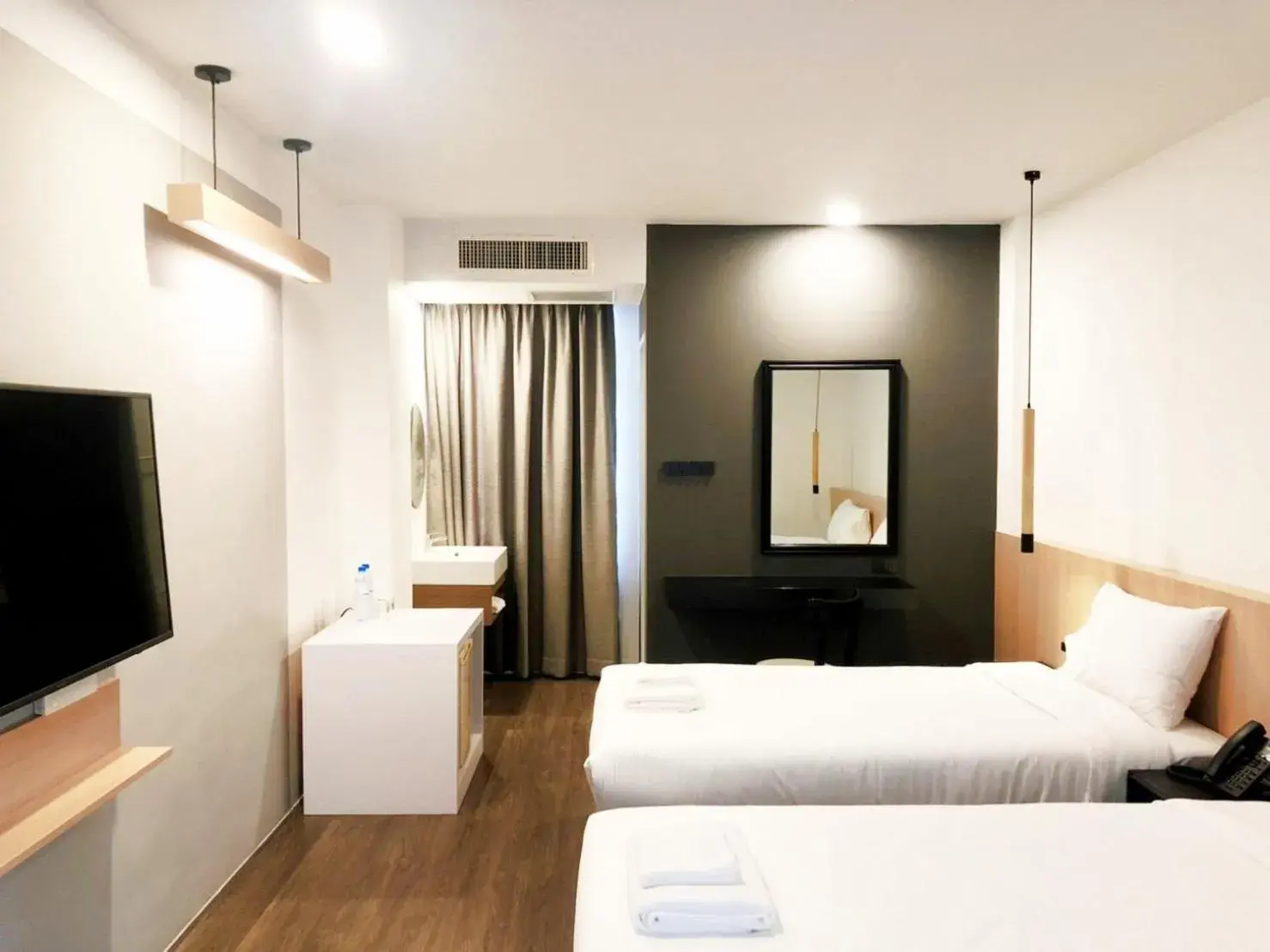 Standard Twin Room in Grandview Residence Standard Twin Room in Grandview Residence