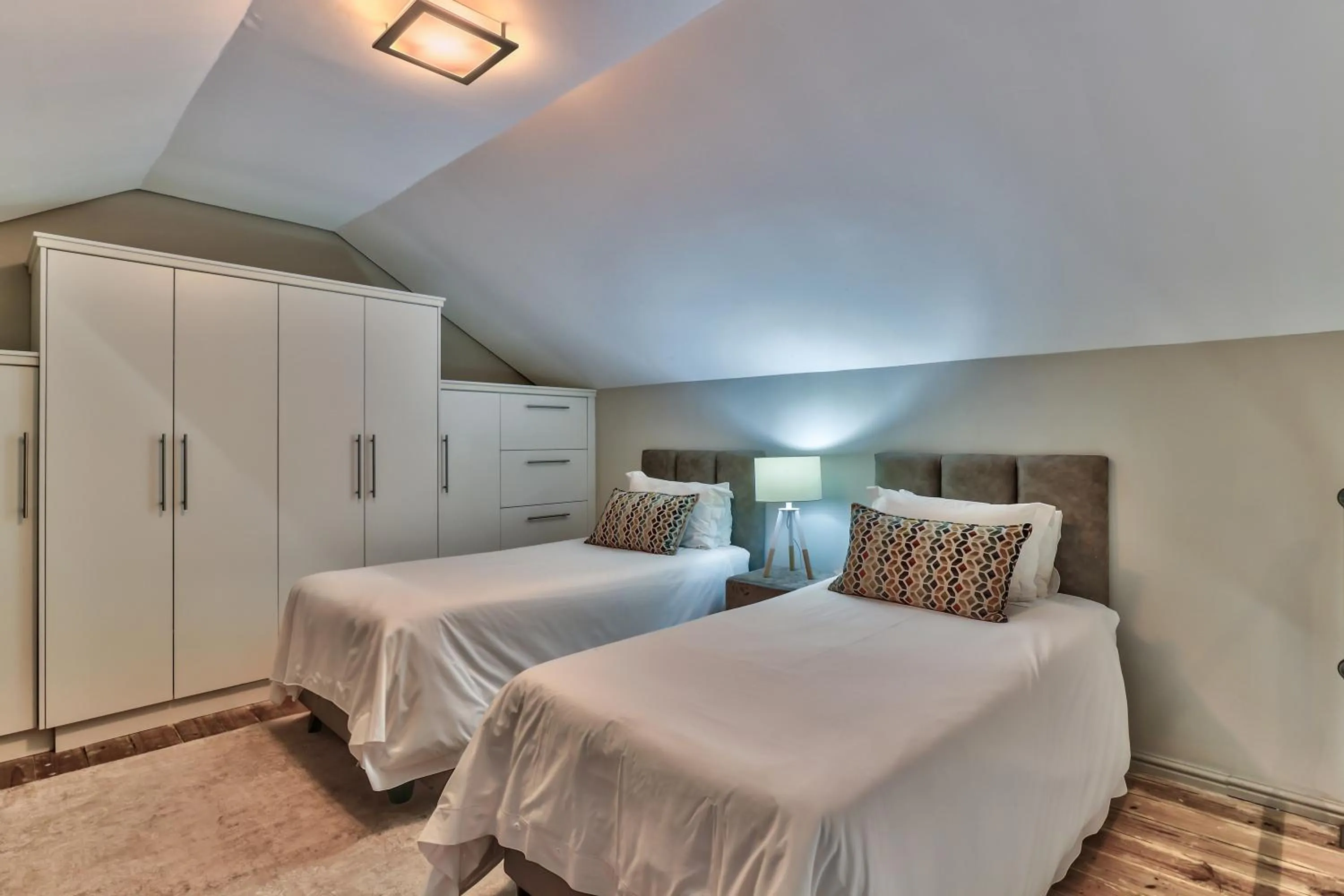 Bed in Heritage Square Apartments