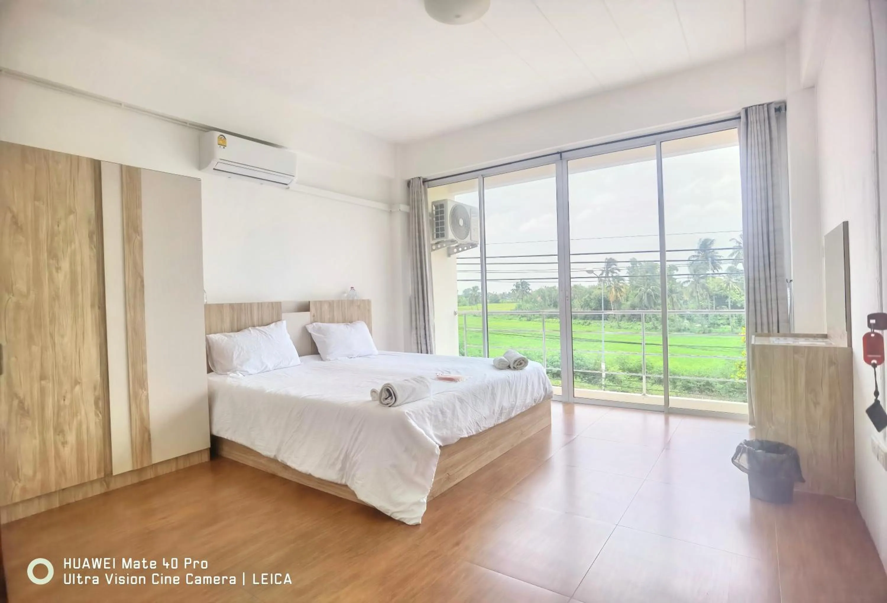 Bed in 115 Townhouse