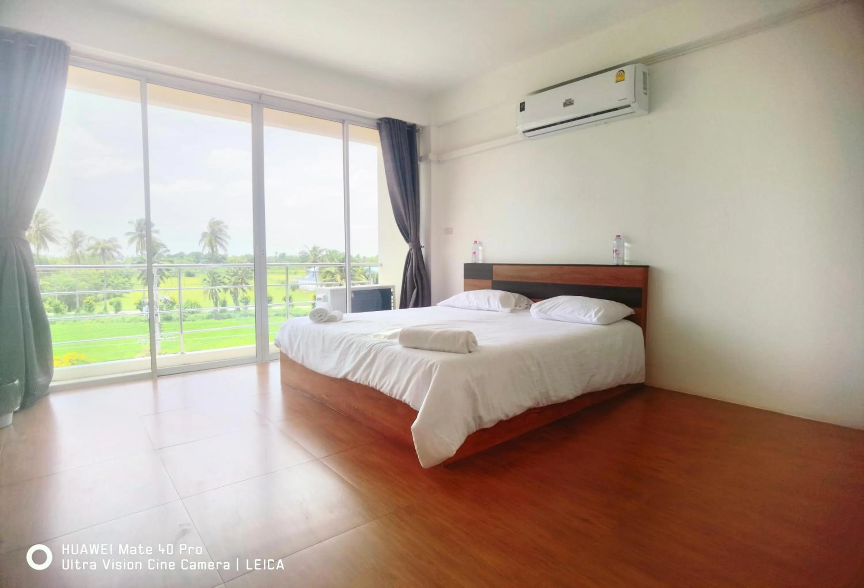 Bed in 115 Townhouse