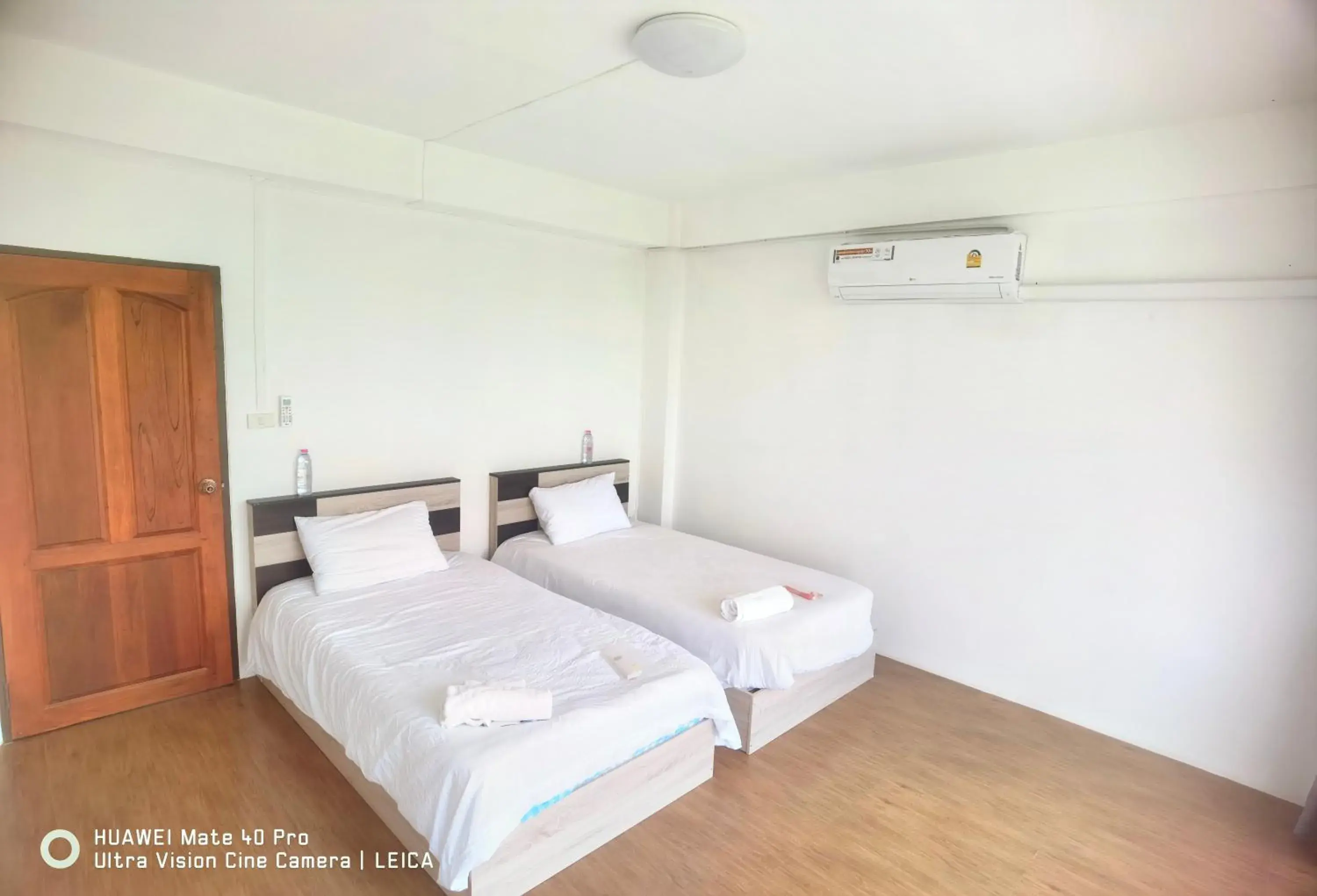 Twin Room with Private External Bathroom in 115 Townhouse Twin Room with Private External Bathroom in 115 Townhouse