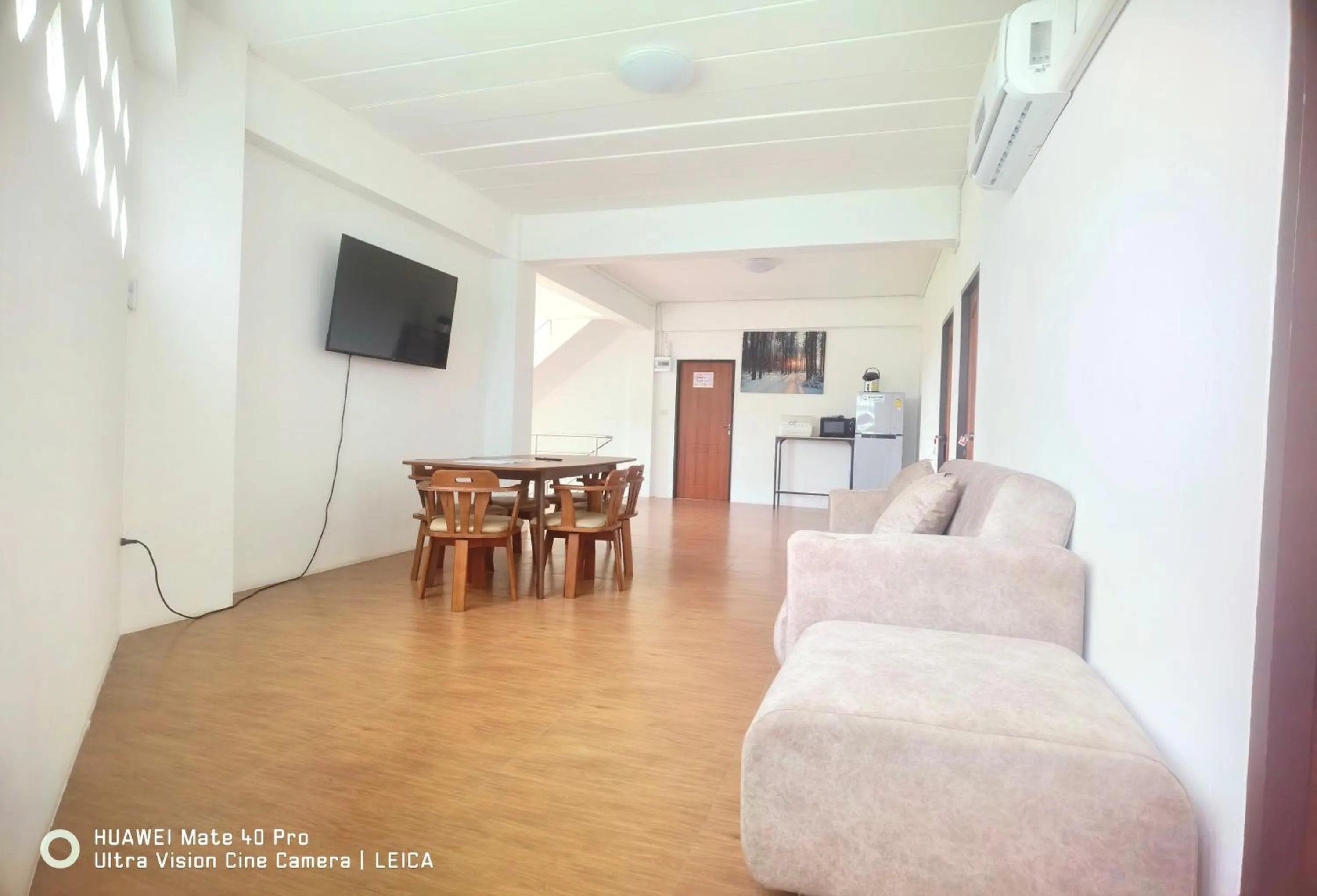 Communal lounge/ TV room in 115 Townhouse