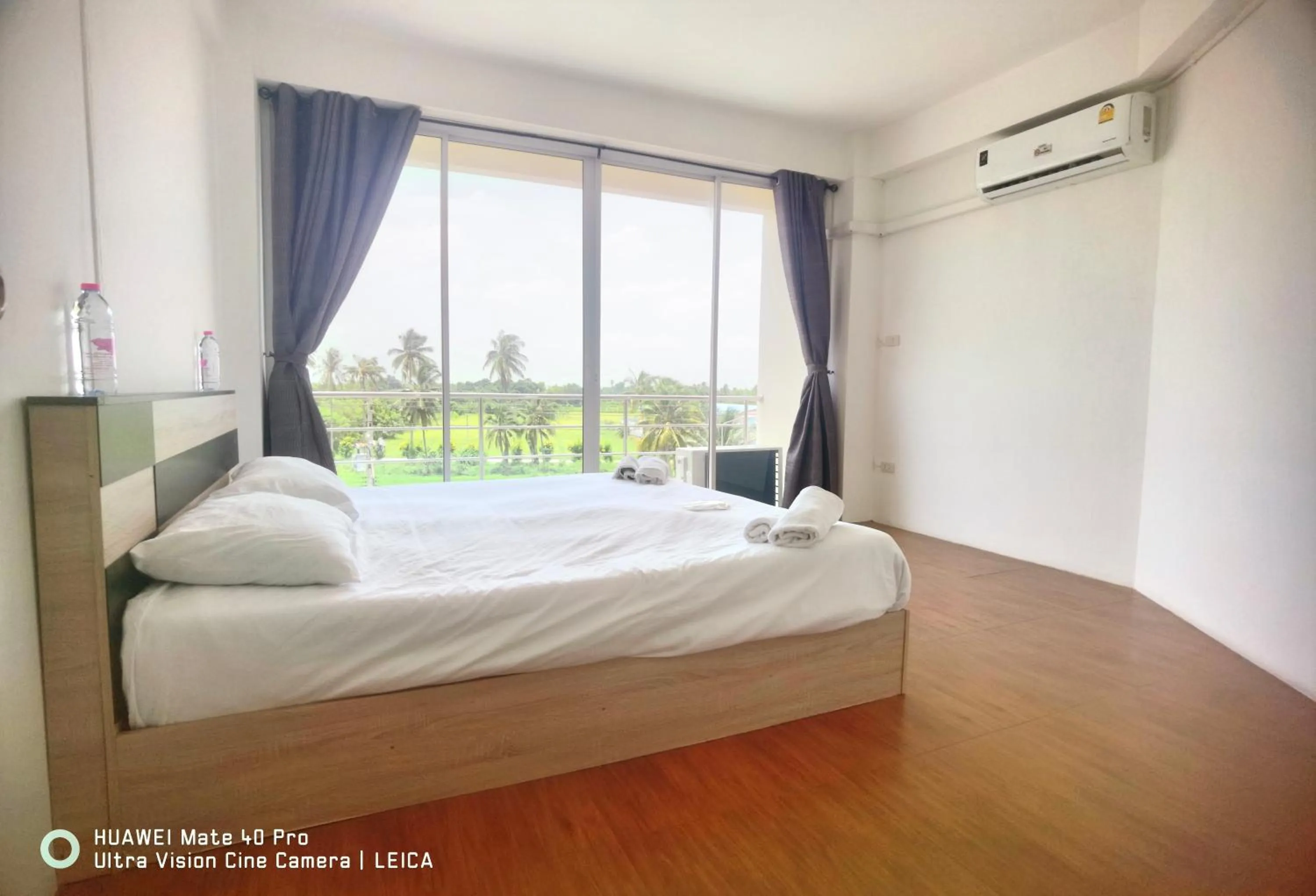 Bed in 115 Townhouse