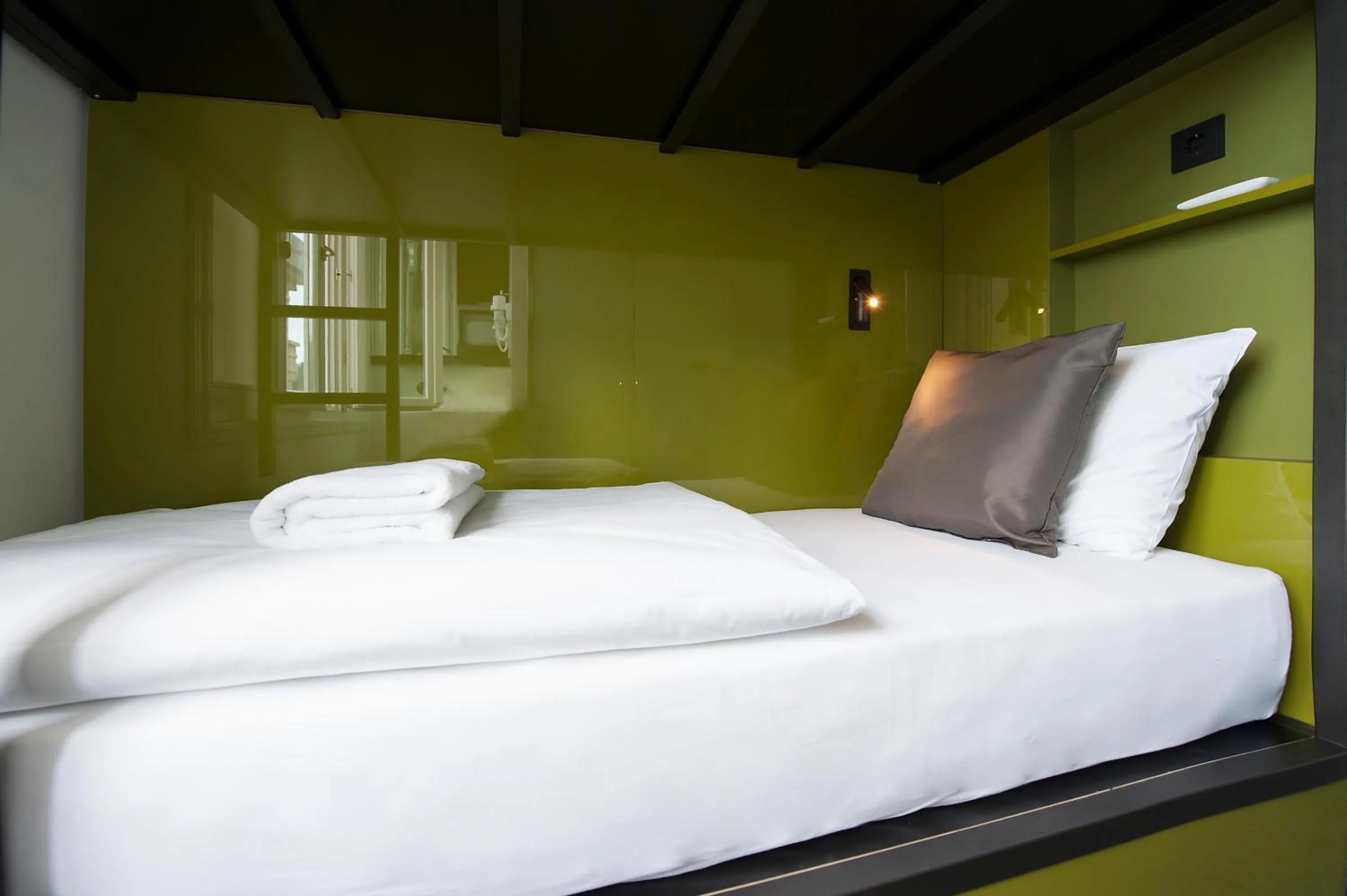 Bedroom, Bed in The Central House Istanbul Taksim