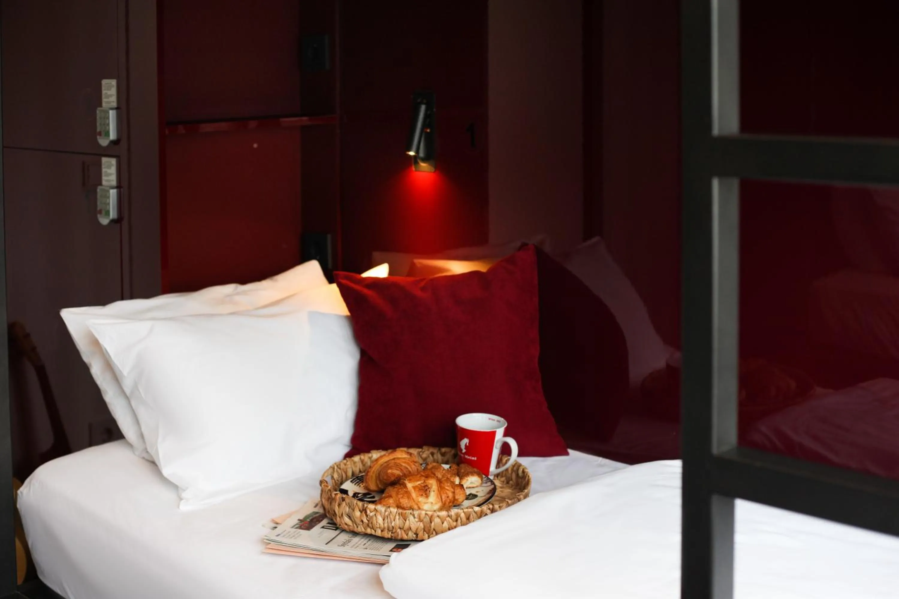 Other, Bed in The Central House Istanbul Taksim