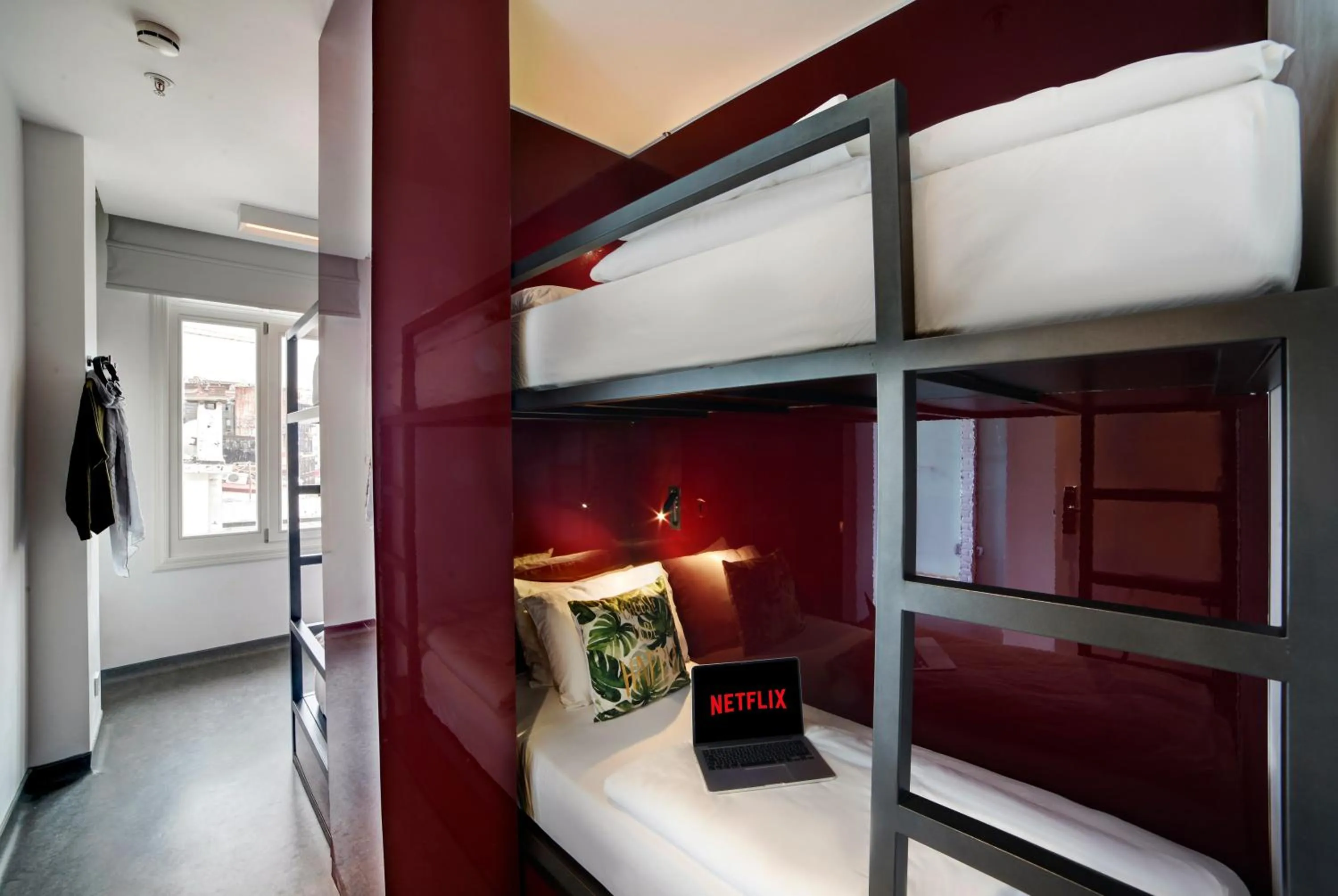 bunk bed, Bed in The Central House Istanbul Taksim