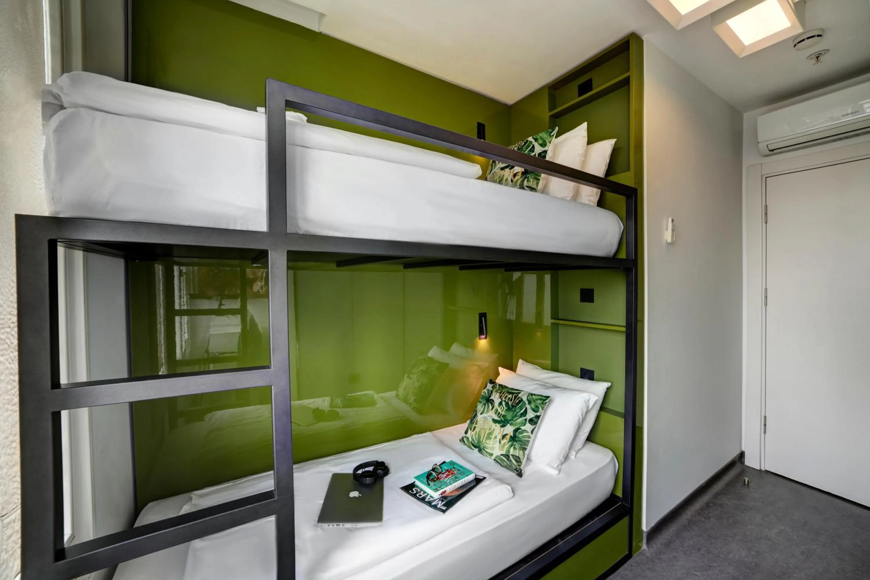 Decorative detail, Bed in The Central House Istanbul Taksim