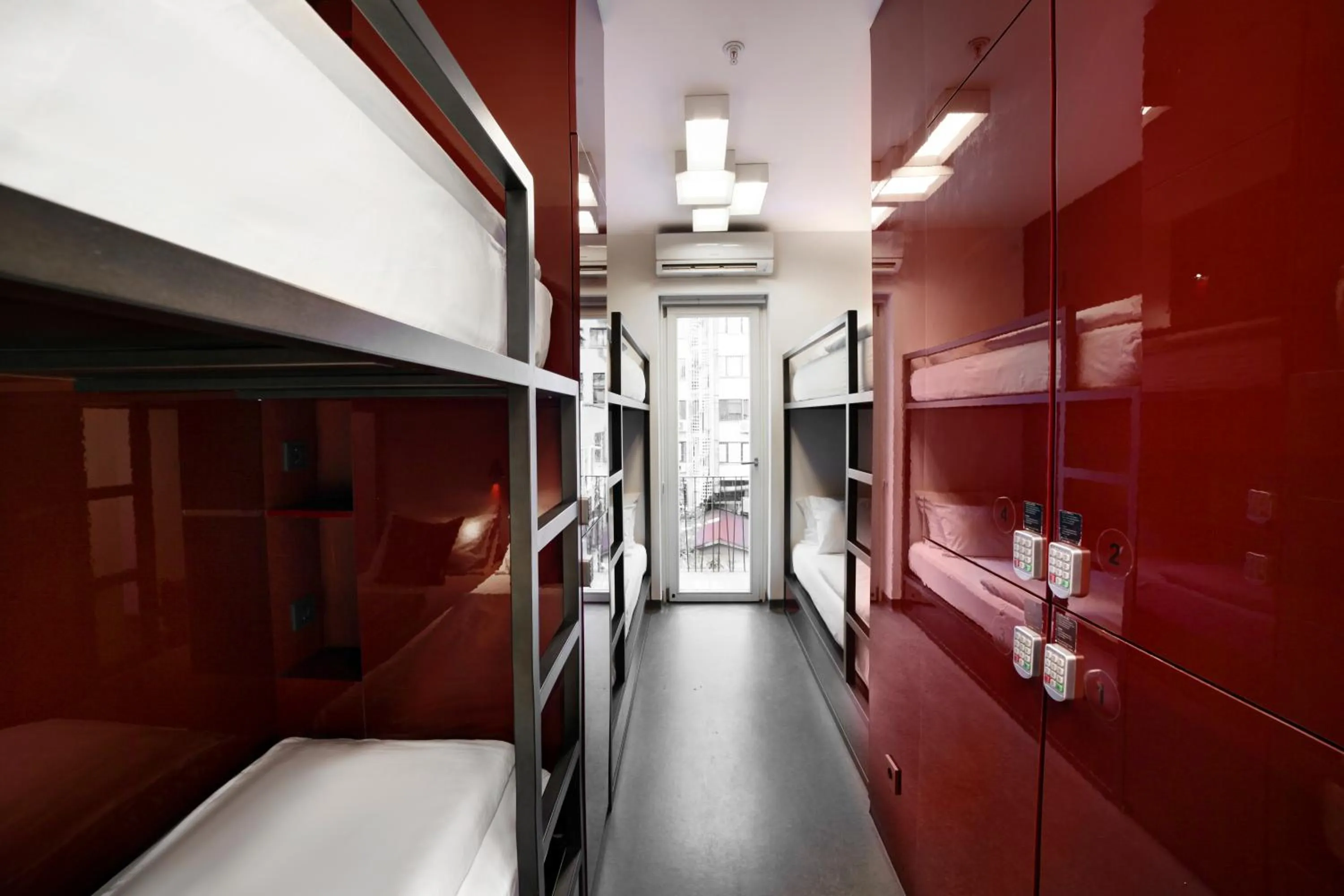 bunk bed in The Central House Istanbul Taksim