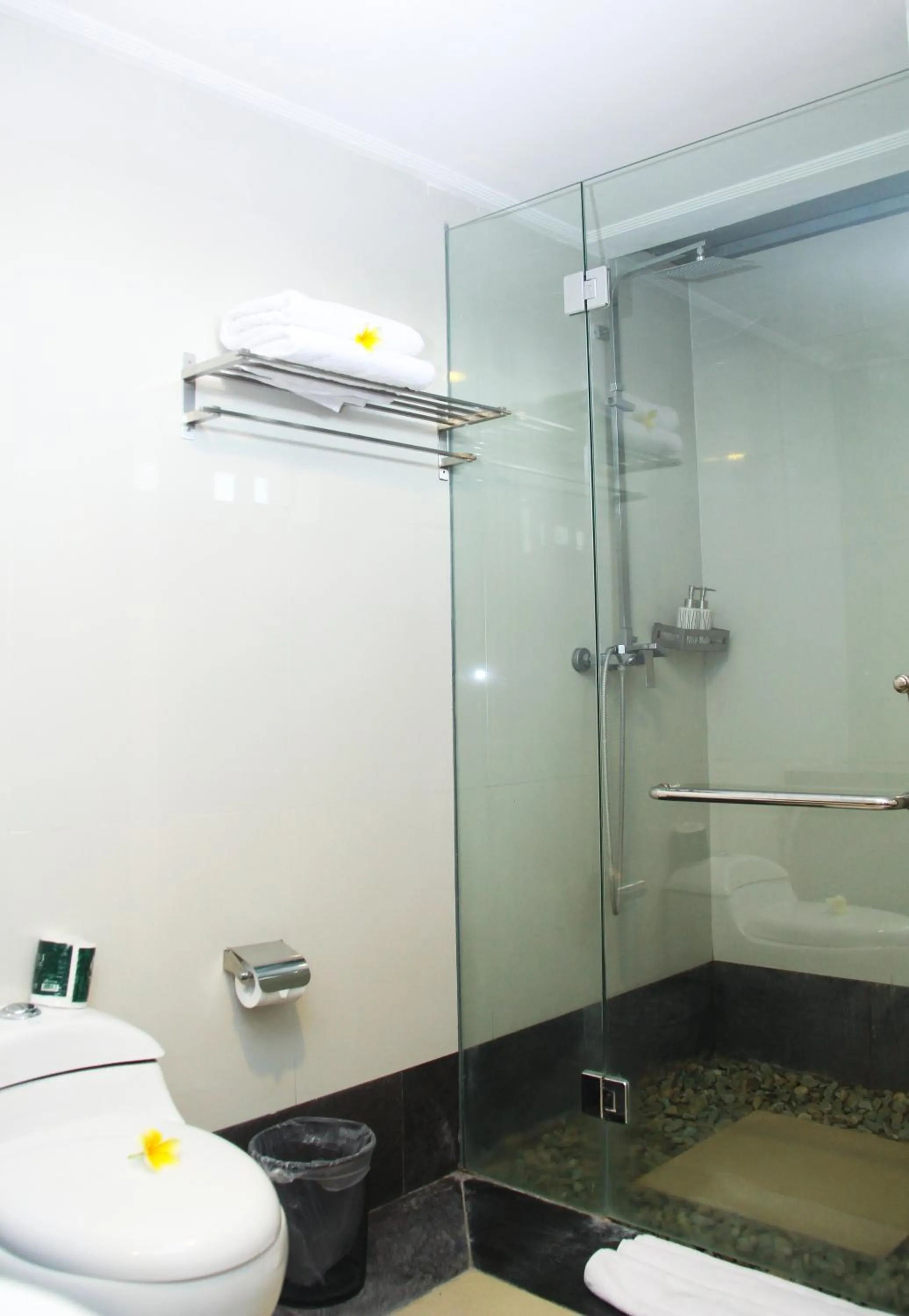 Bathroom in Delu Villas & Suite