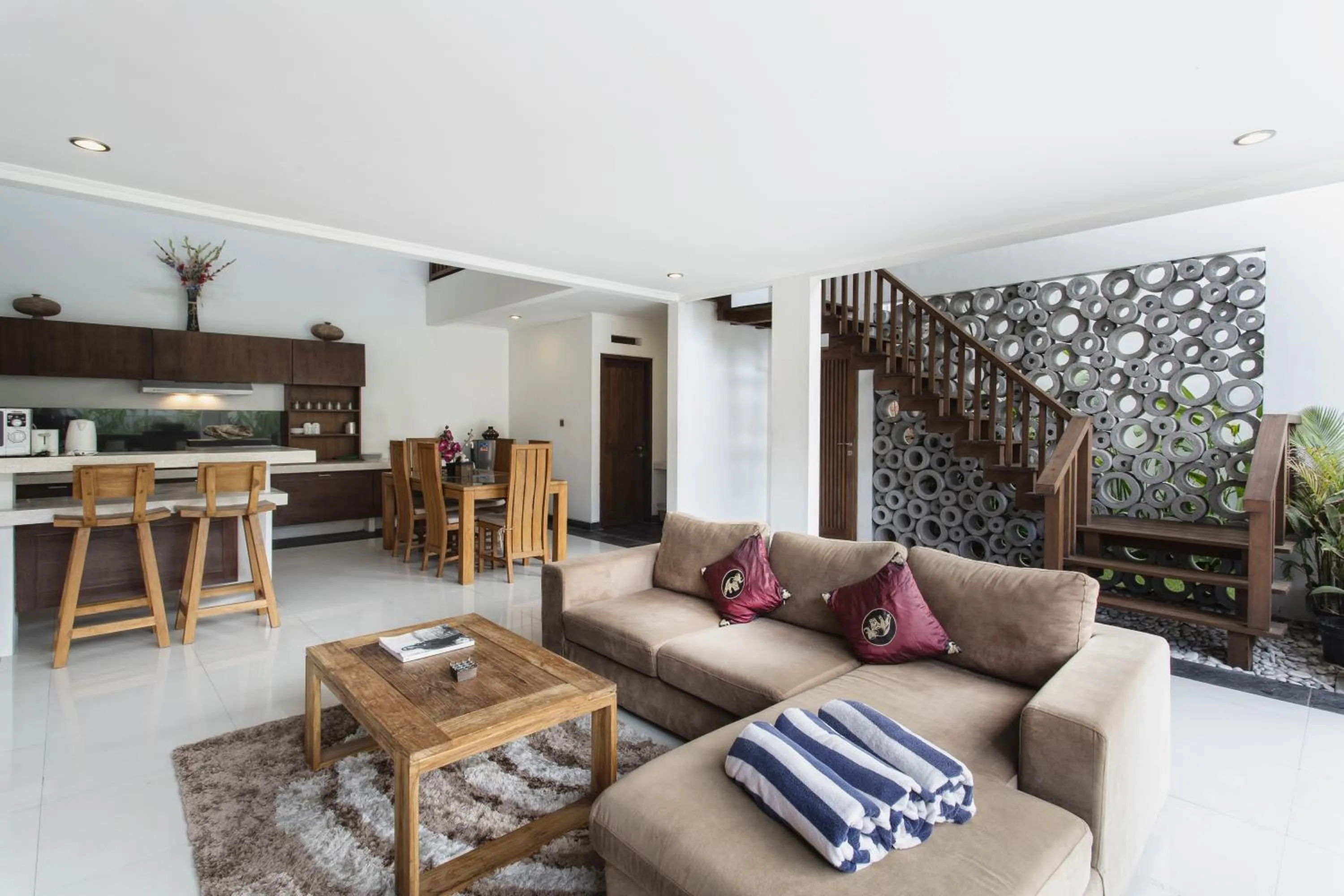 Kitchen or kitchenette in Delu Villas & Suite