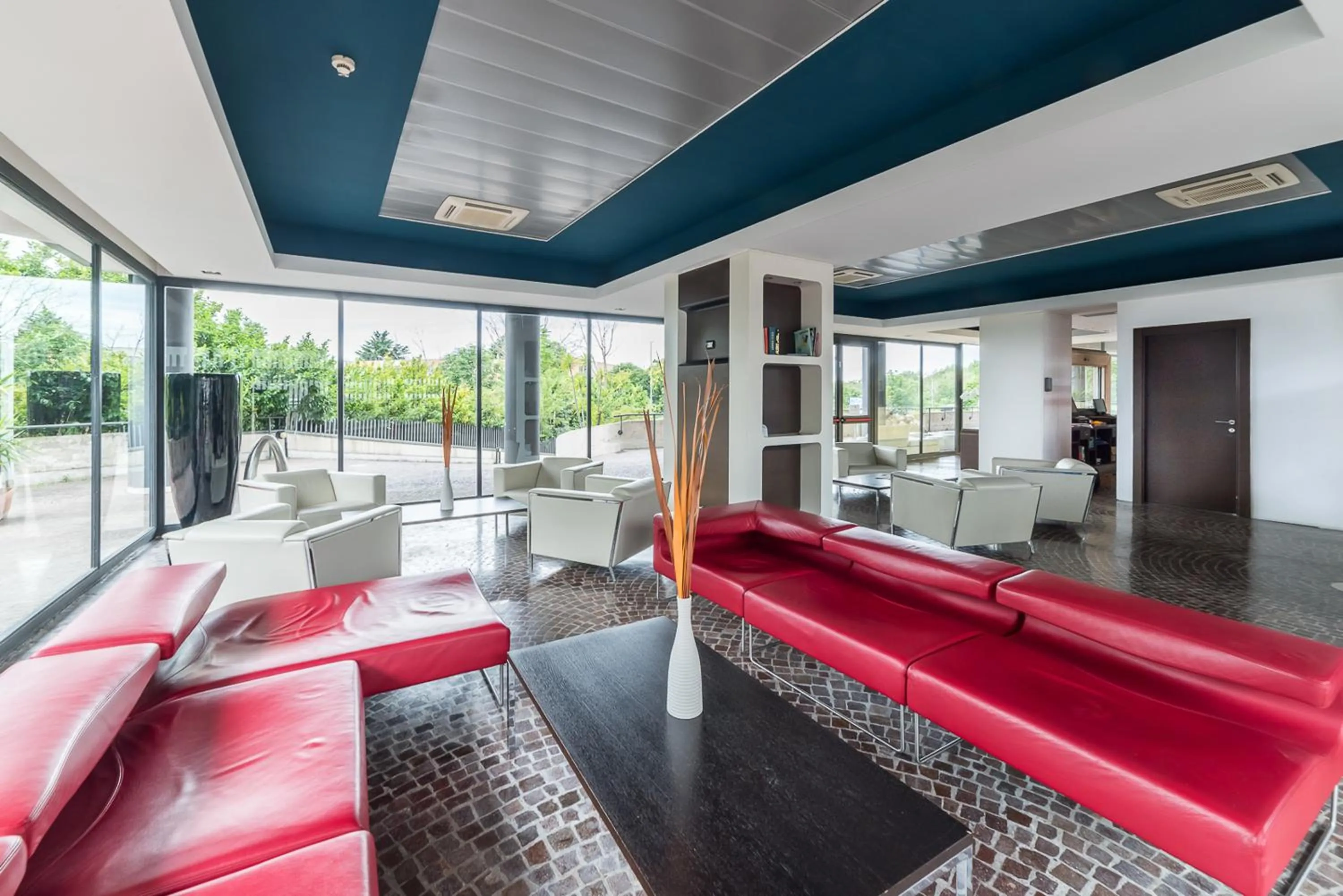 Lobby or reception in Sotel Nomentana Roma