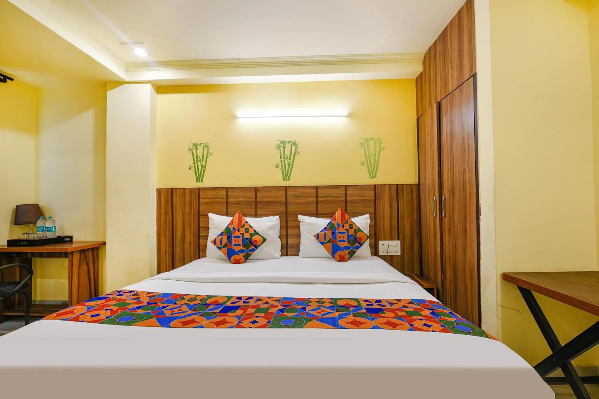 Bed in FabHotel Ishtara Auberge - Nr Yashobhoomi Convention Centre