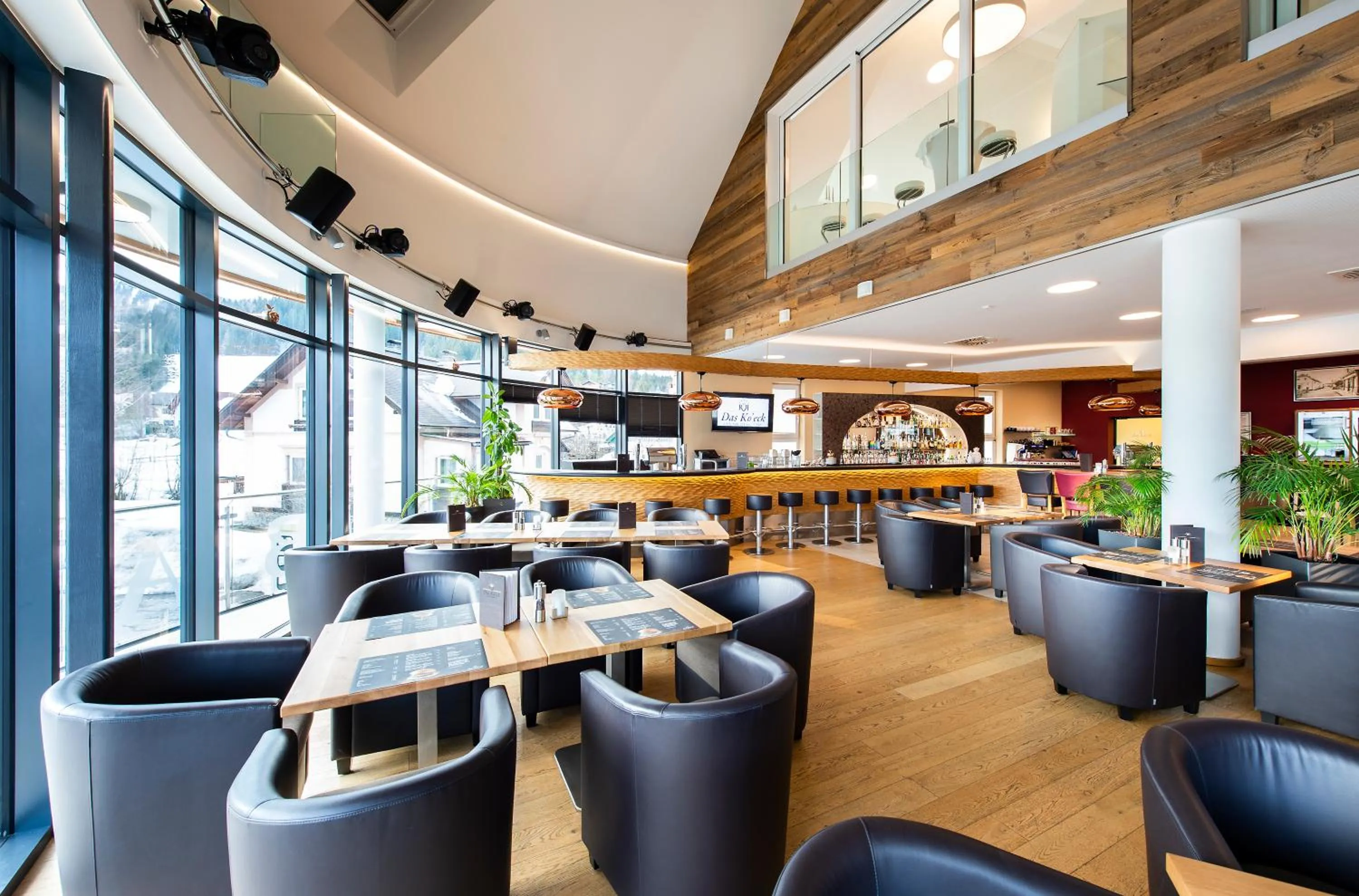 Restaurant/places to eat in R&R Residenzen HOTEL