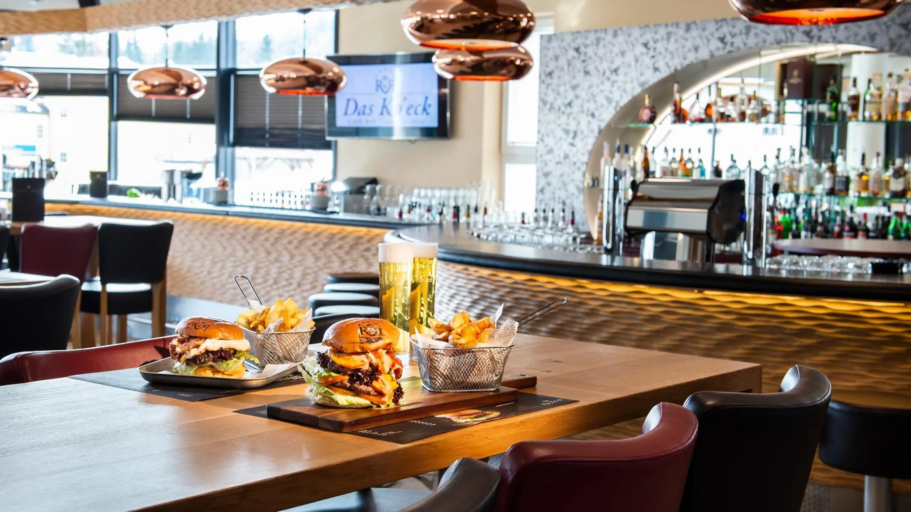 Restaurant/places to eat in R&R Residenzen HOTEL