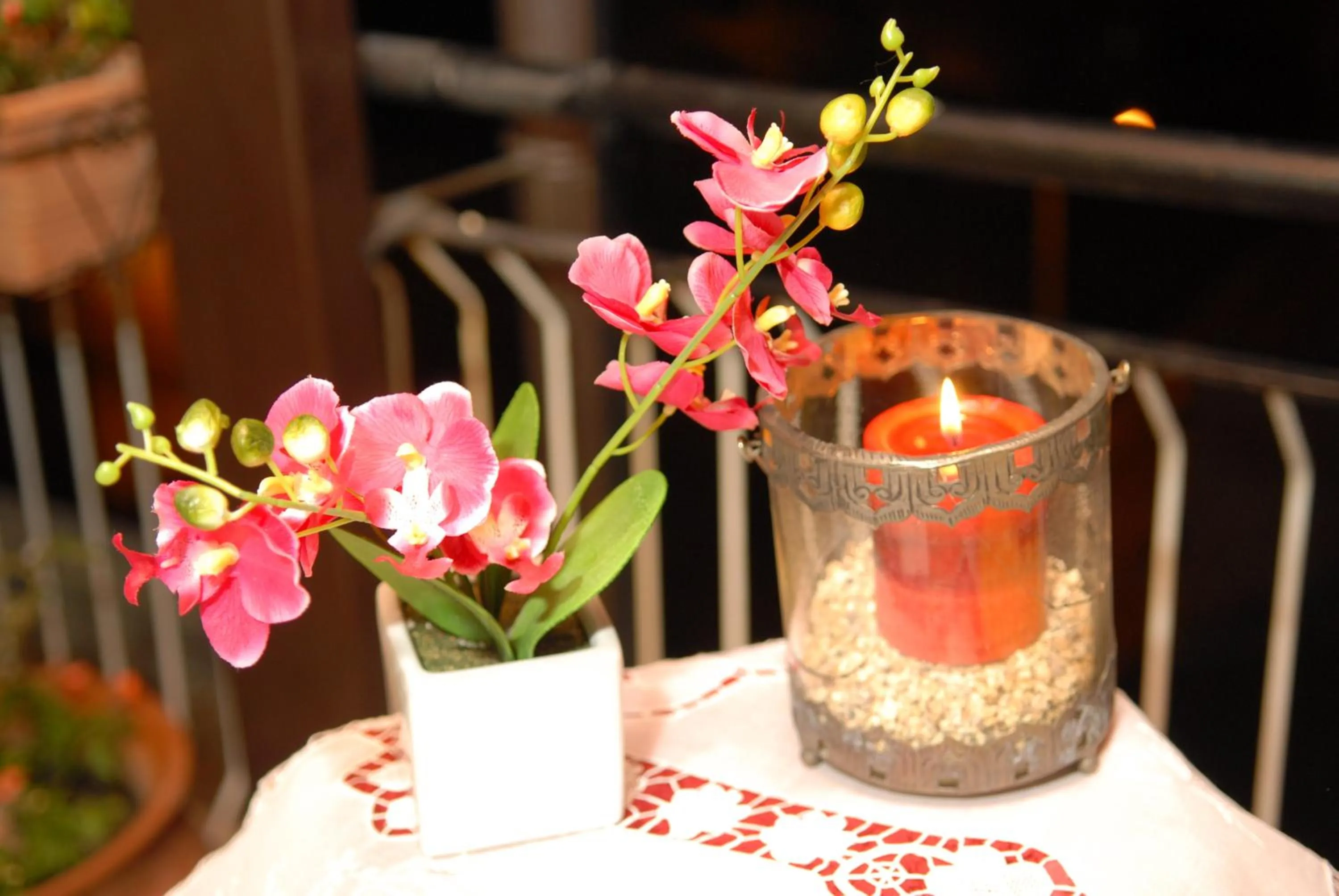 Communal lounge/ TV room in B&B Panoramic