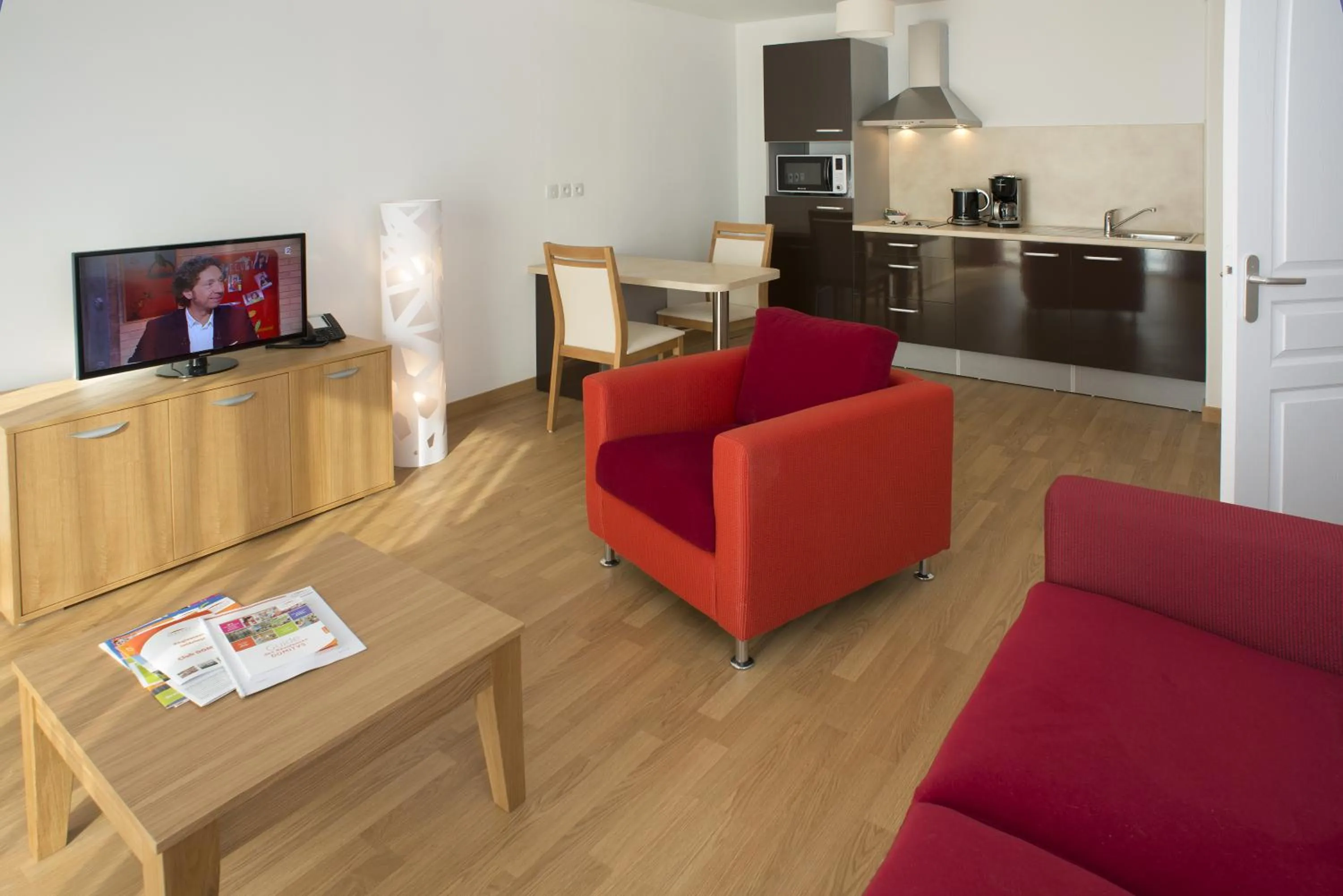 Dining area in Domitys Les Cigales du Lubéron