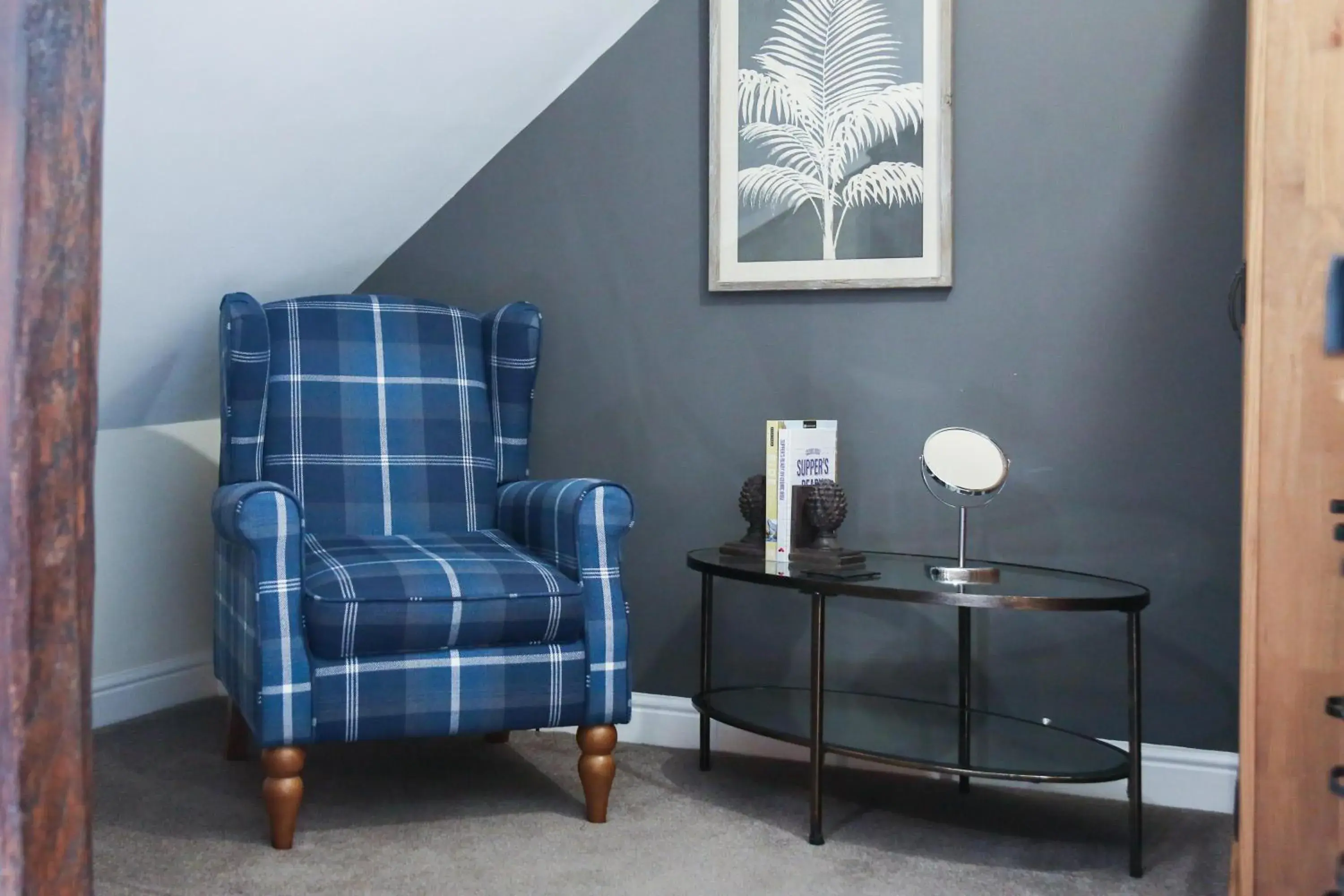 Standard Double Room in The Charlton Arms Standard Double Room in The Charlton Arms