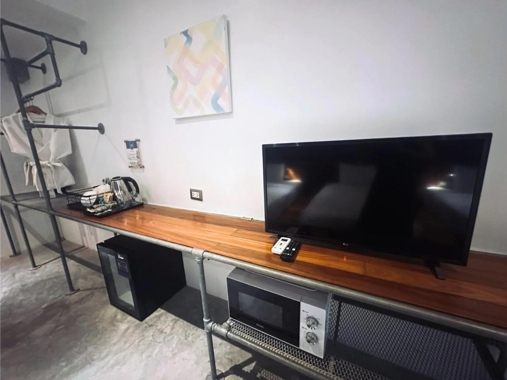 TV and multimedia in TATATA Koh Tao