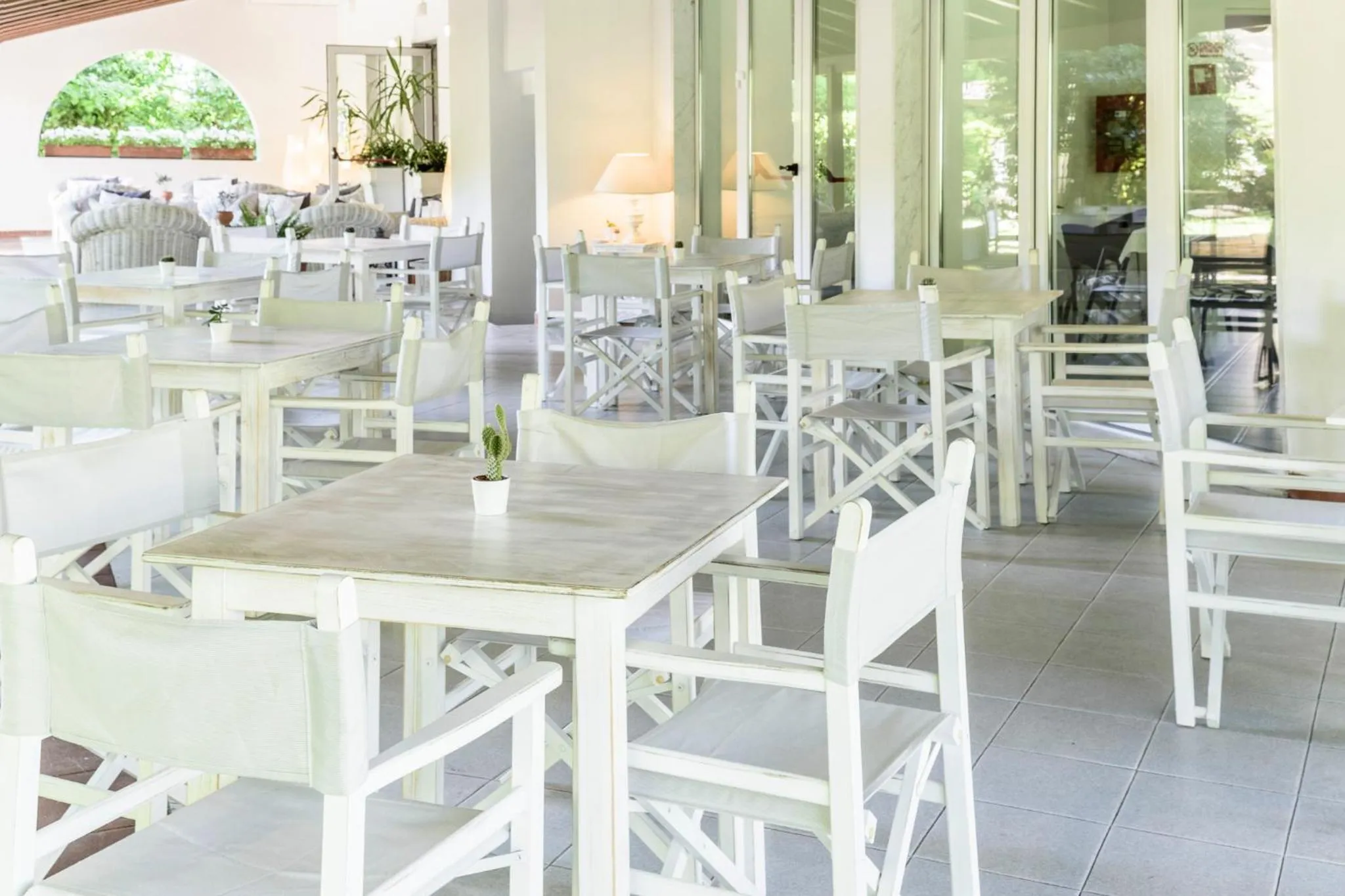 Communal lounge/ TV room in Hotel La Bussola