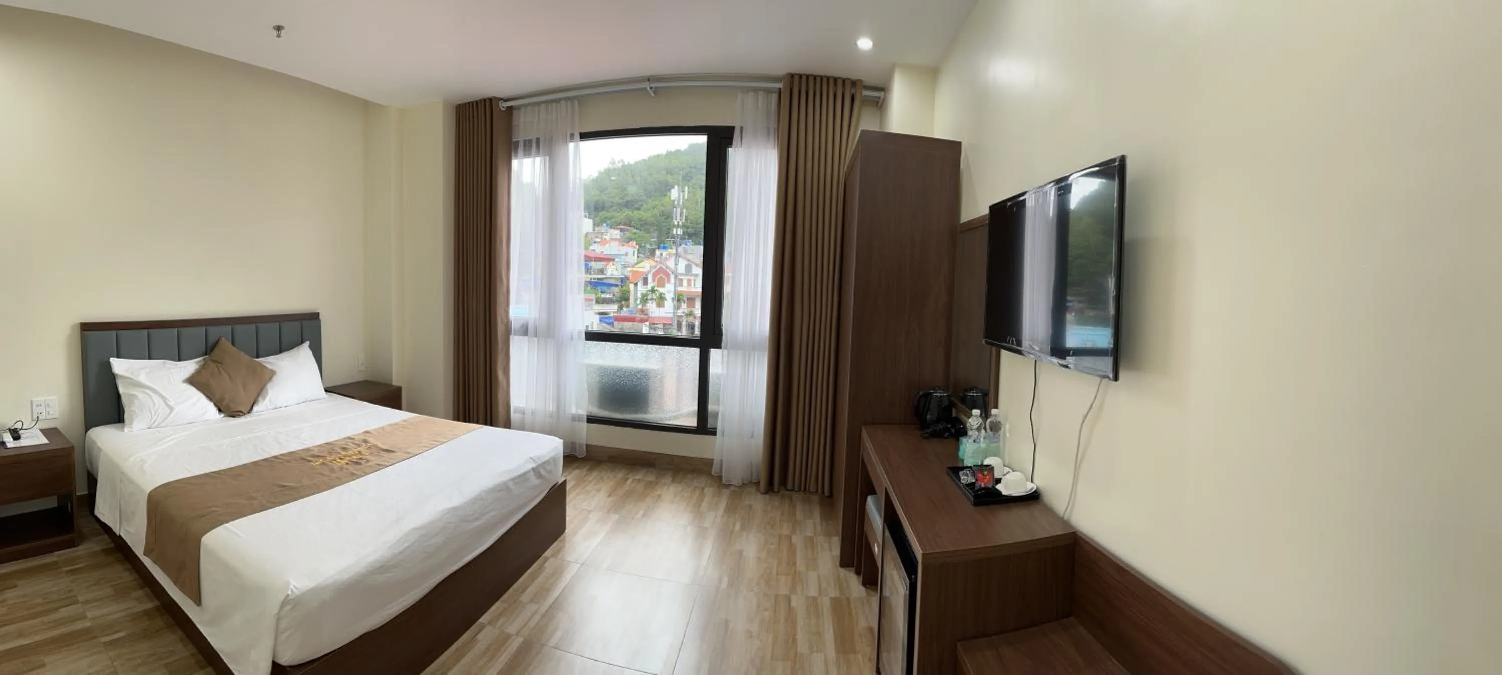 Bed in CAT BA ROSALIA HOTEL