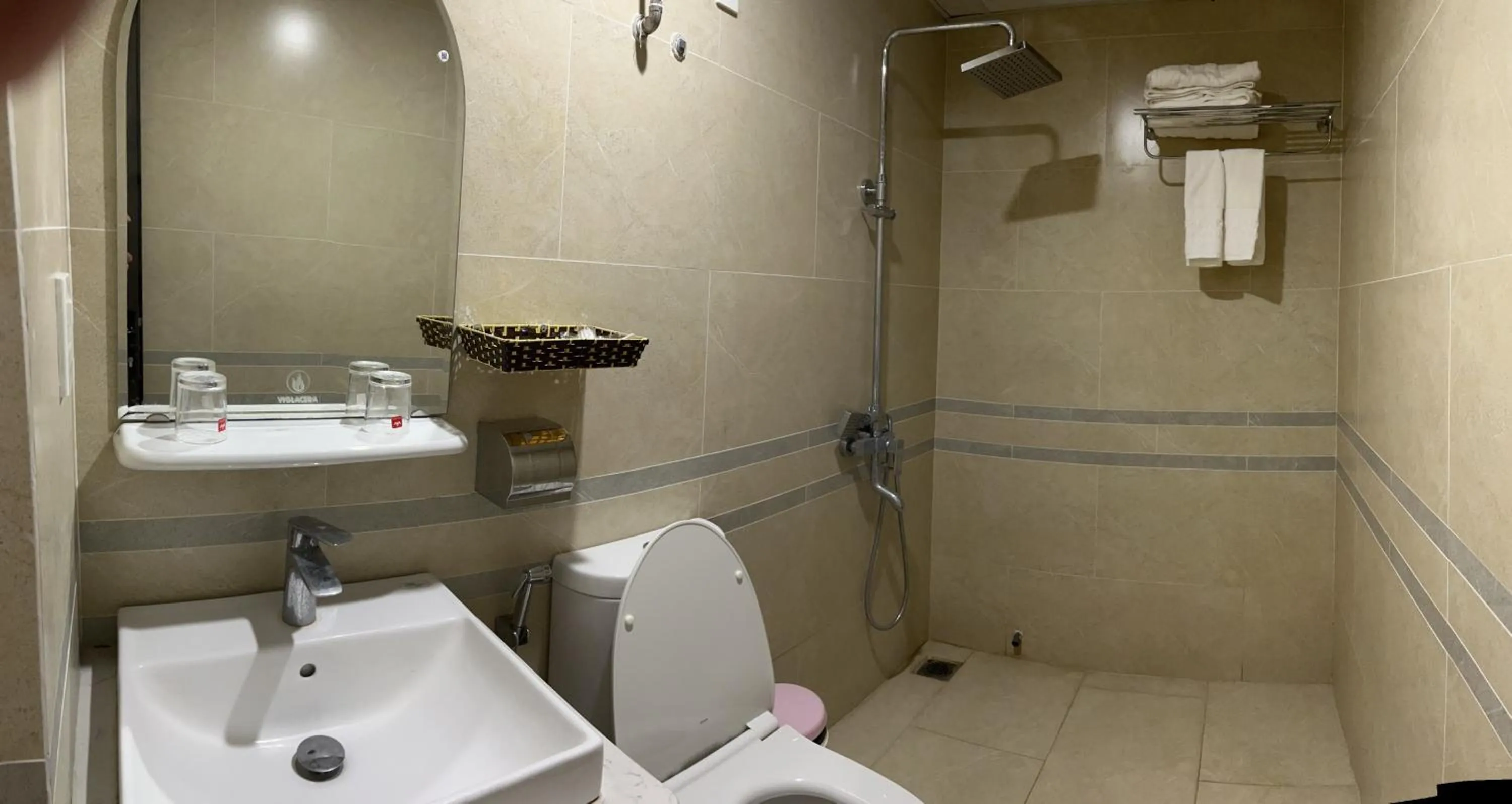 Bathroom in CAT BA ROSALIA HOTEL