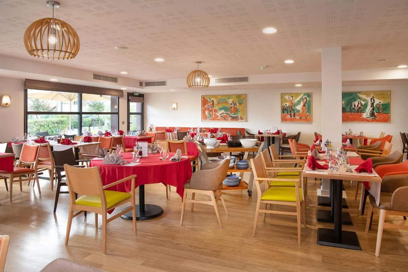 Restaurant/places to eat in Domitys Les Sources de Gascogne