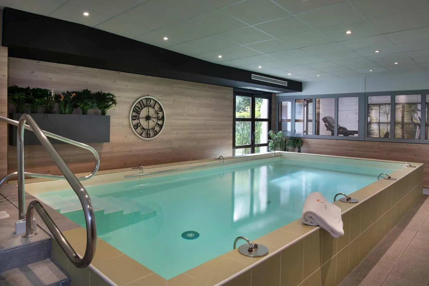 Swimming pool in Domitys Les Sources de Gascogne