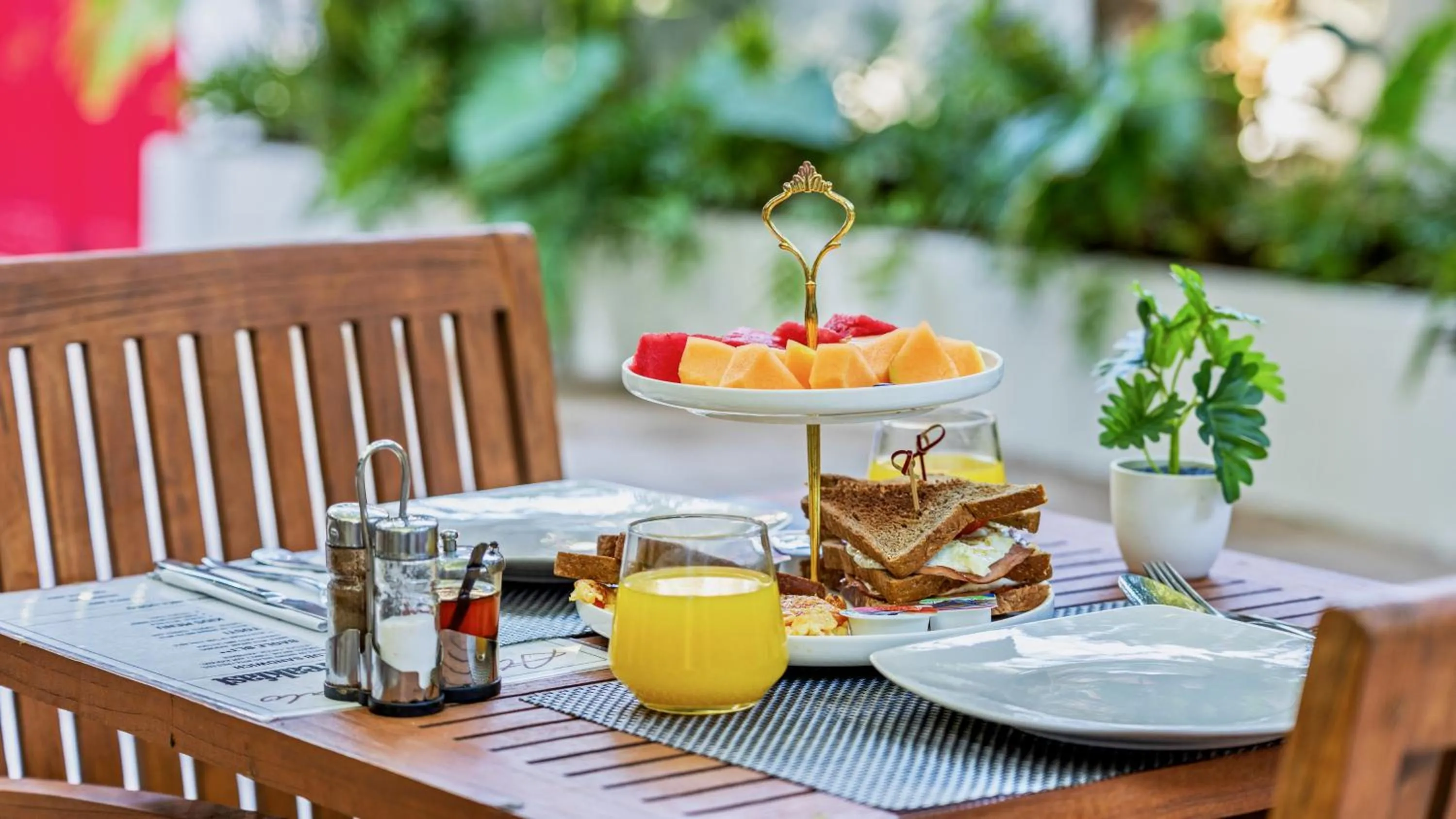 Breakfast in Atelier Skalo Boutique Hotel