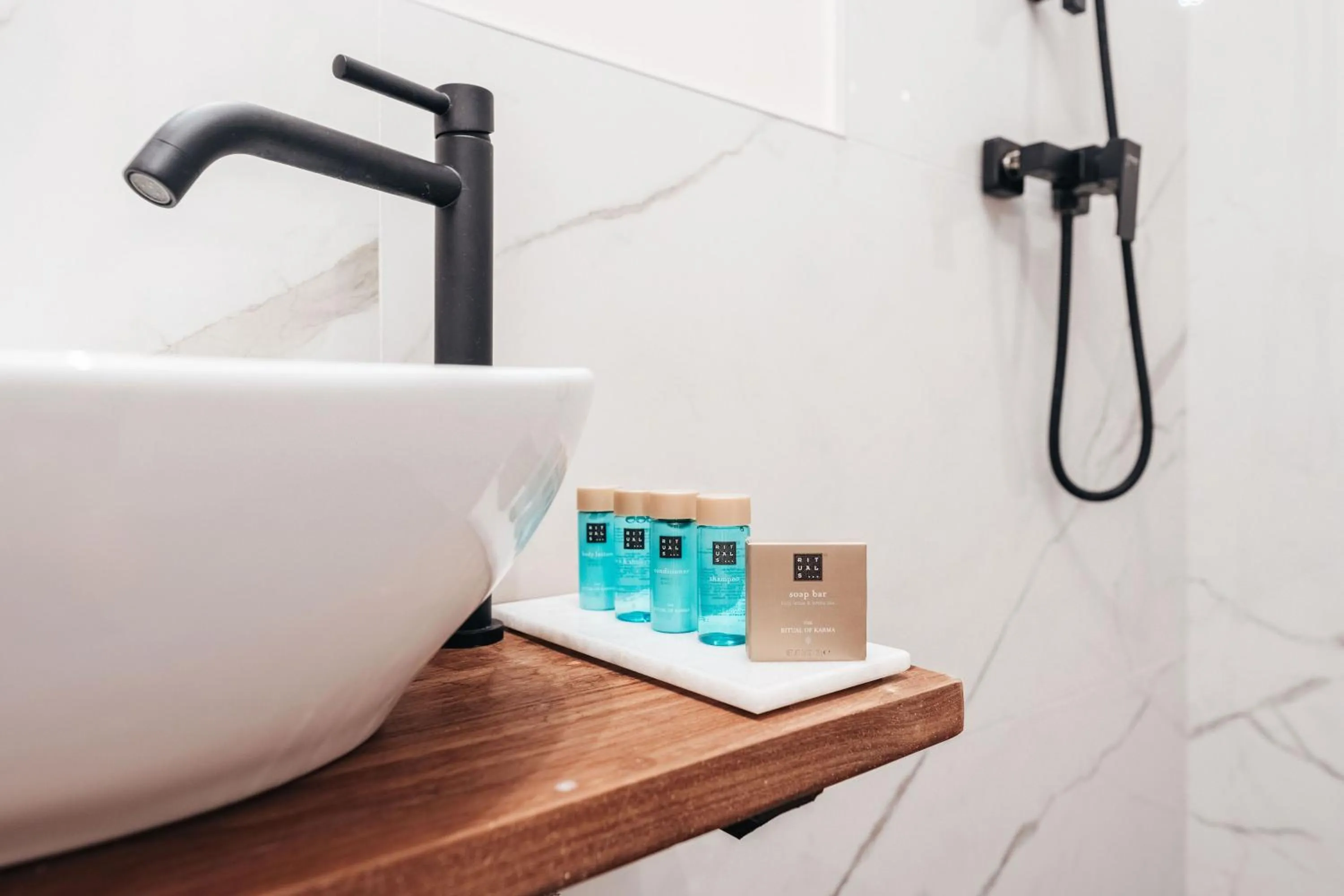 Bathroom in Atelier Skalo Boutique Hotel